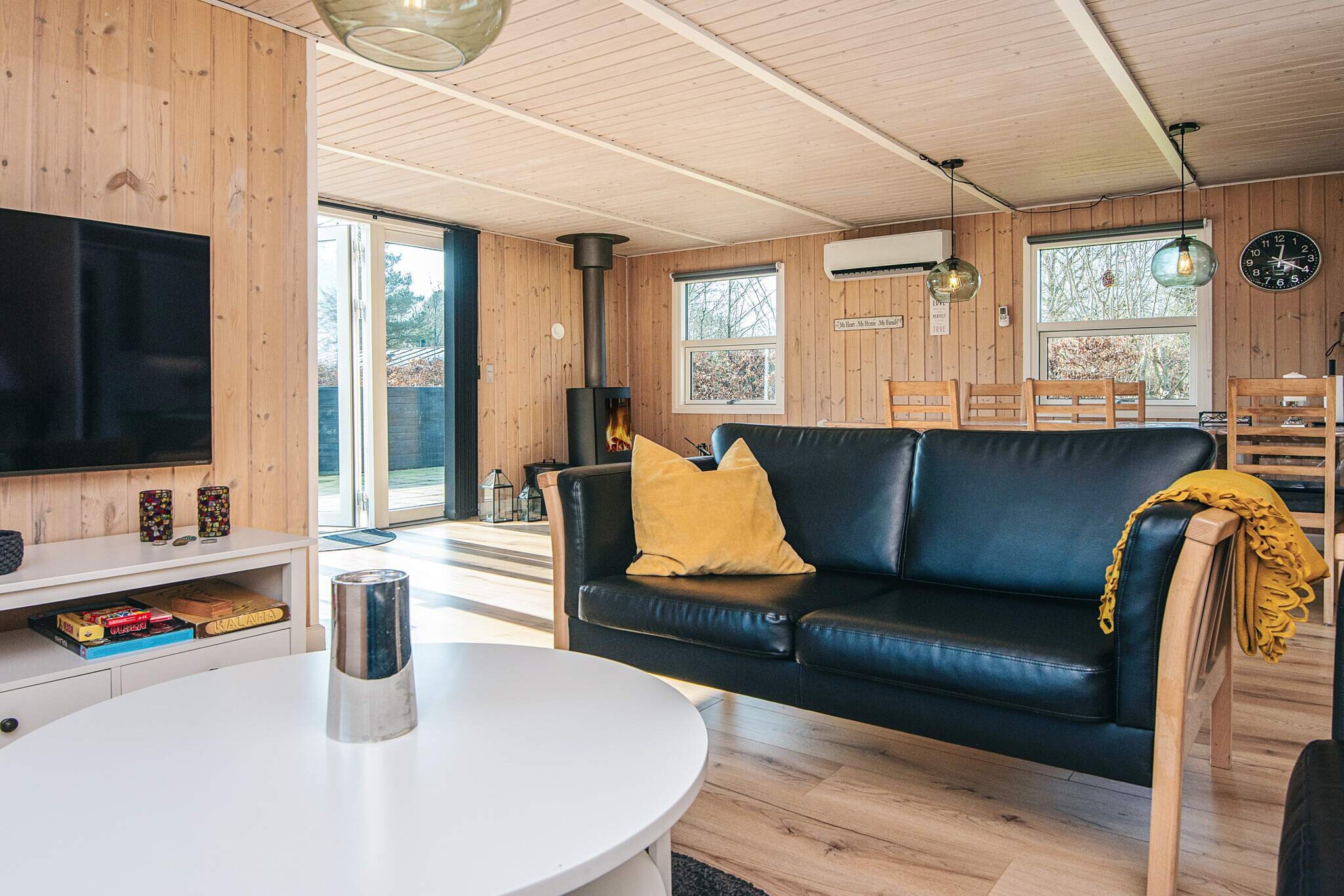 6 person holiday home in Ansager-Indoor