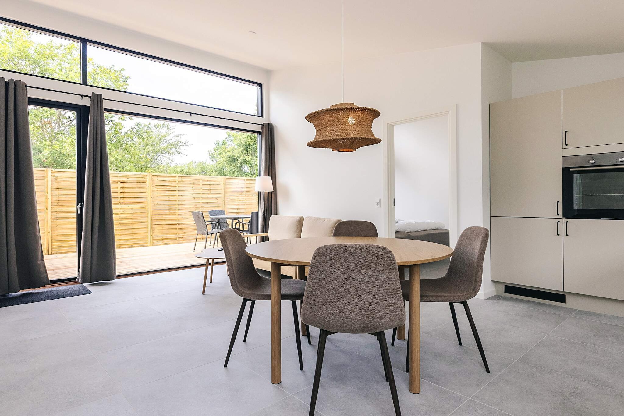3 room,Premium-Indoor