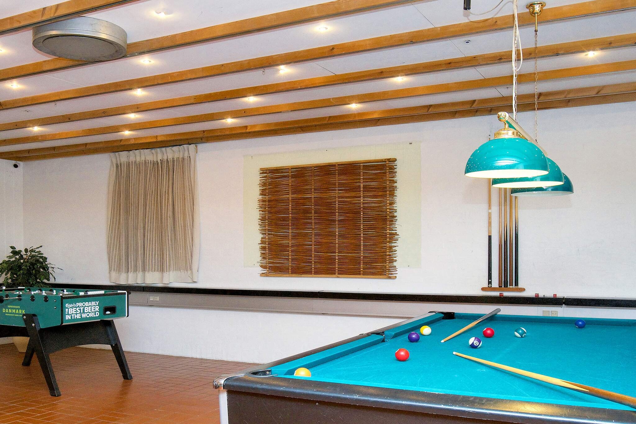 3 room,Premium-Untagged
