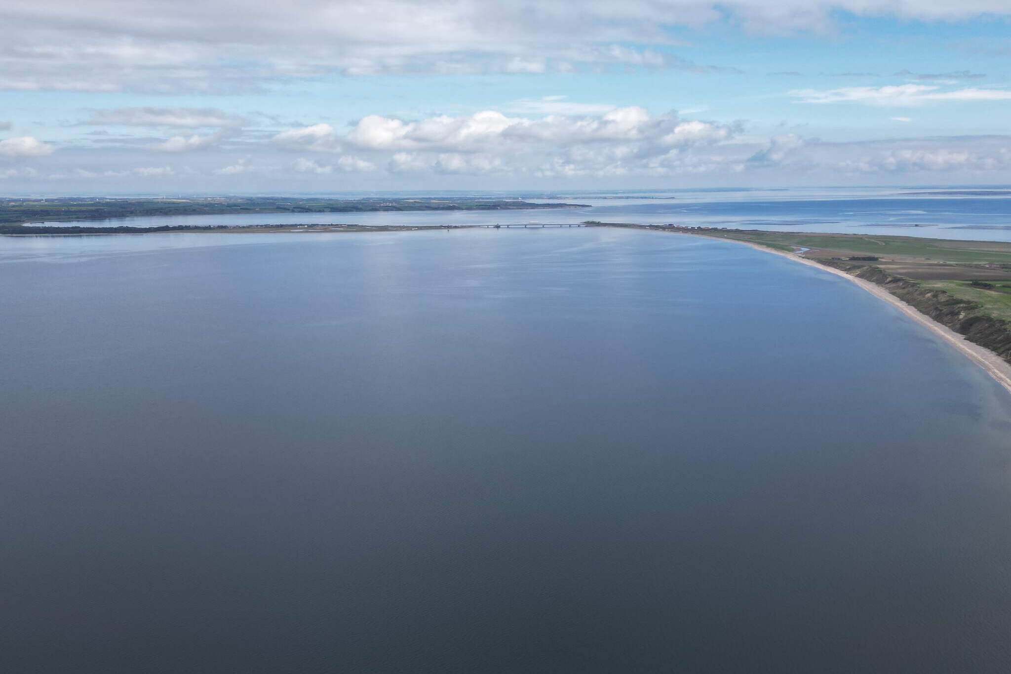 Maison de vacances pour 4 a Struer-Vue sur l'eau