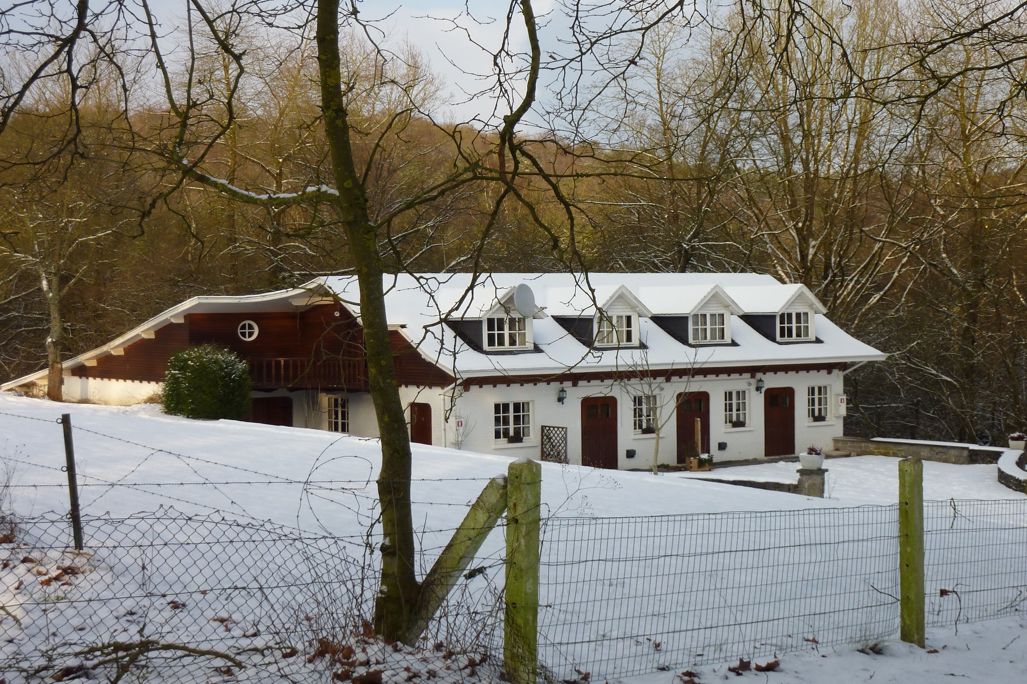 Domaine De L'Ecureuil 4-Exterieur winter