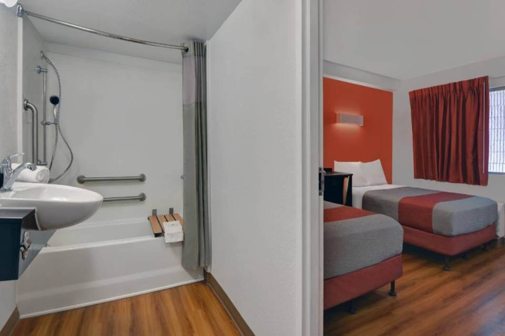 Bed Room