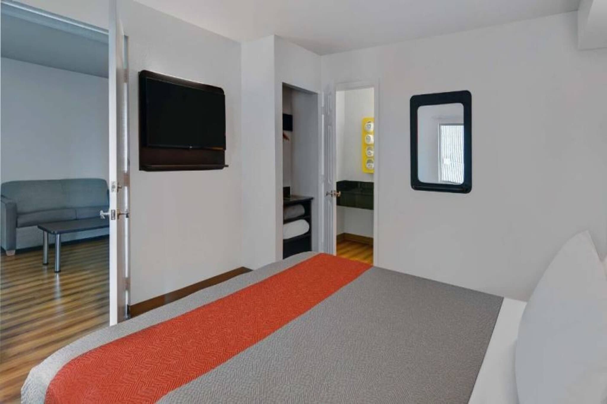 Bed Room
