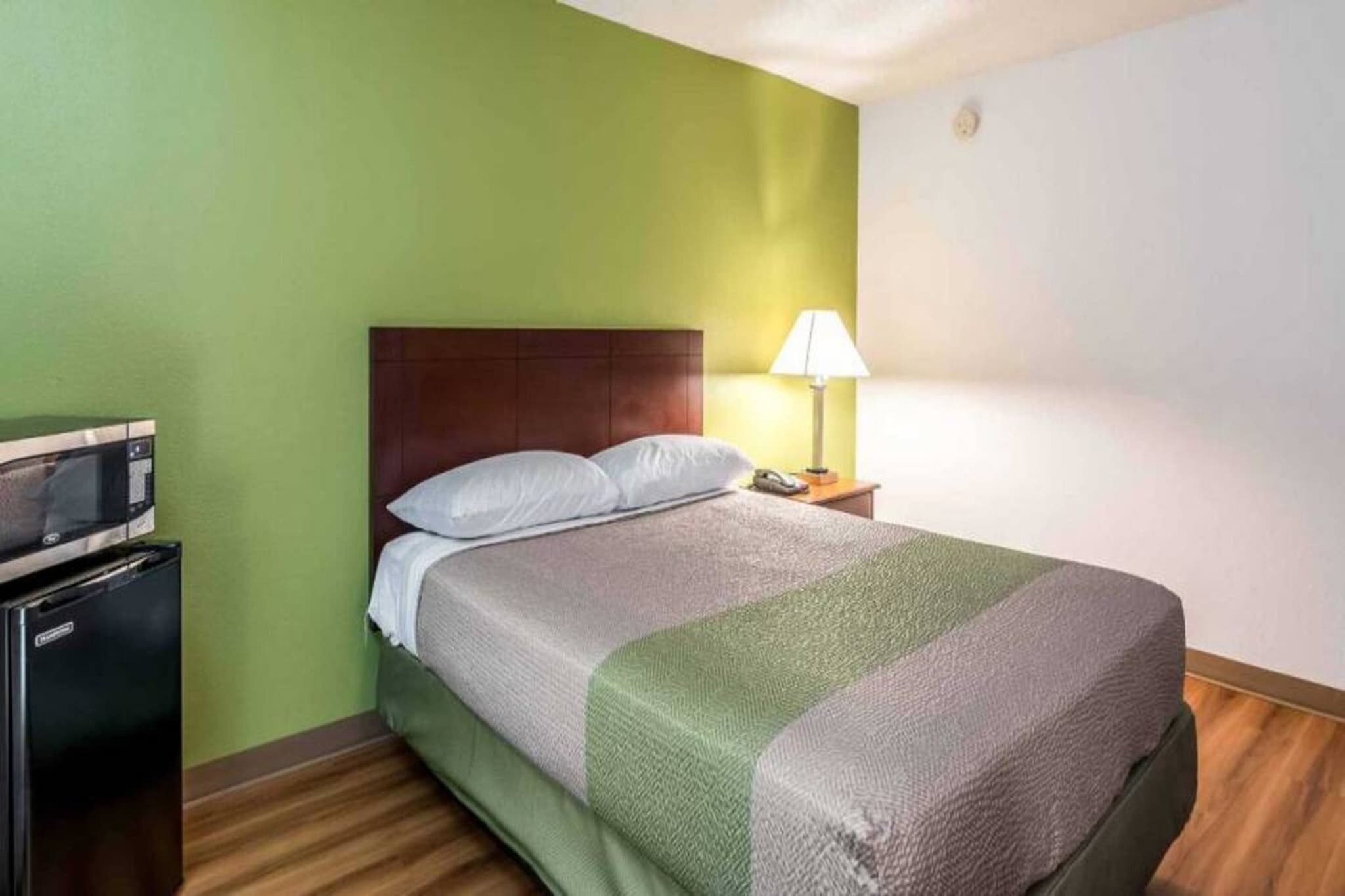 Bed Room