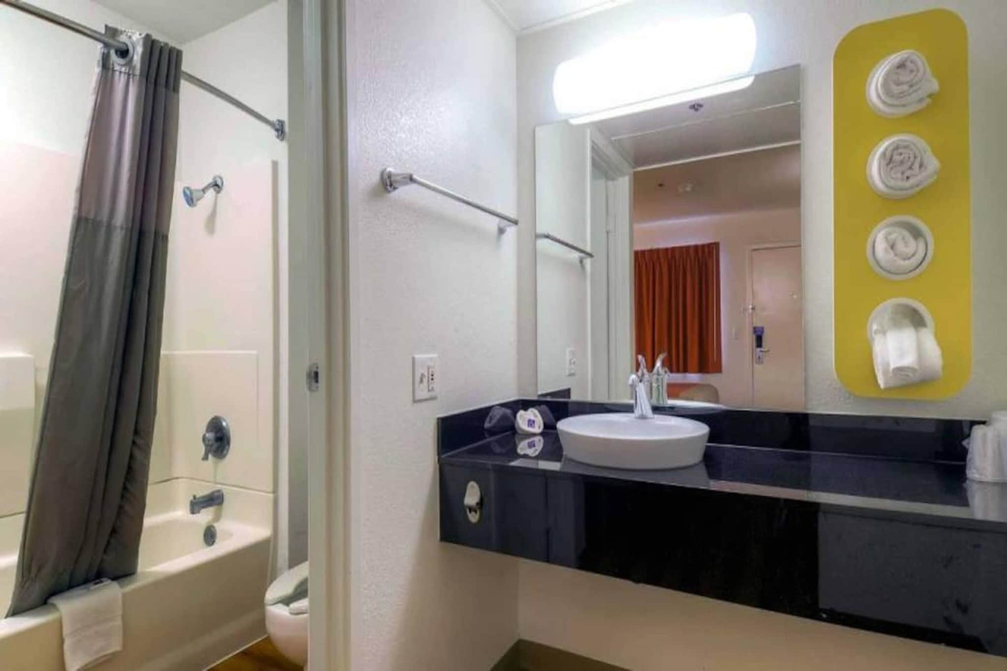 Bath Room
