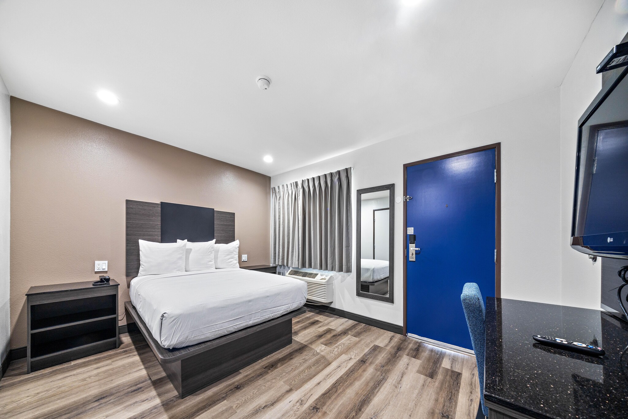 Bed Room