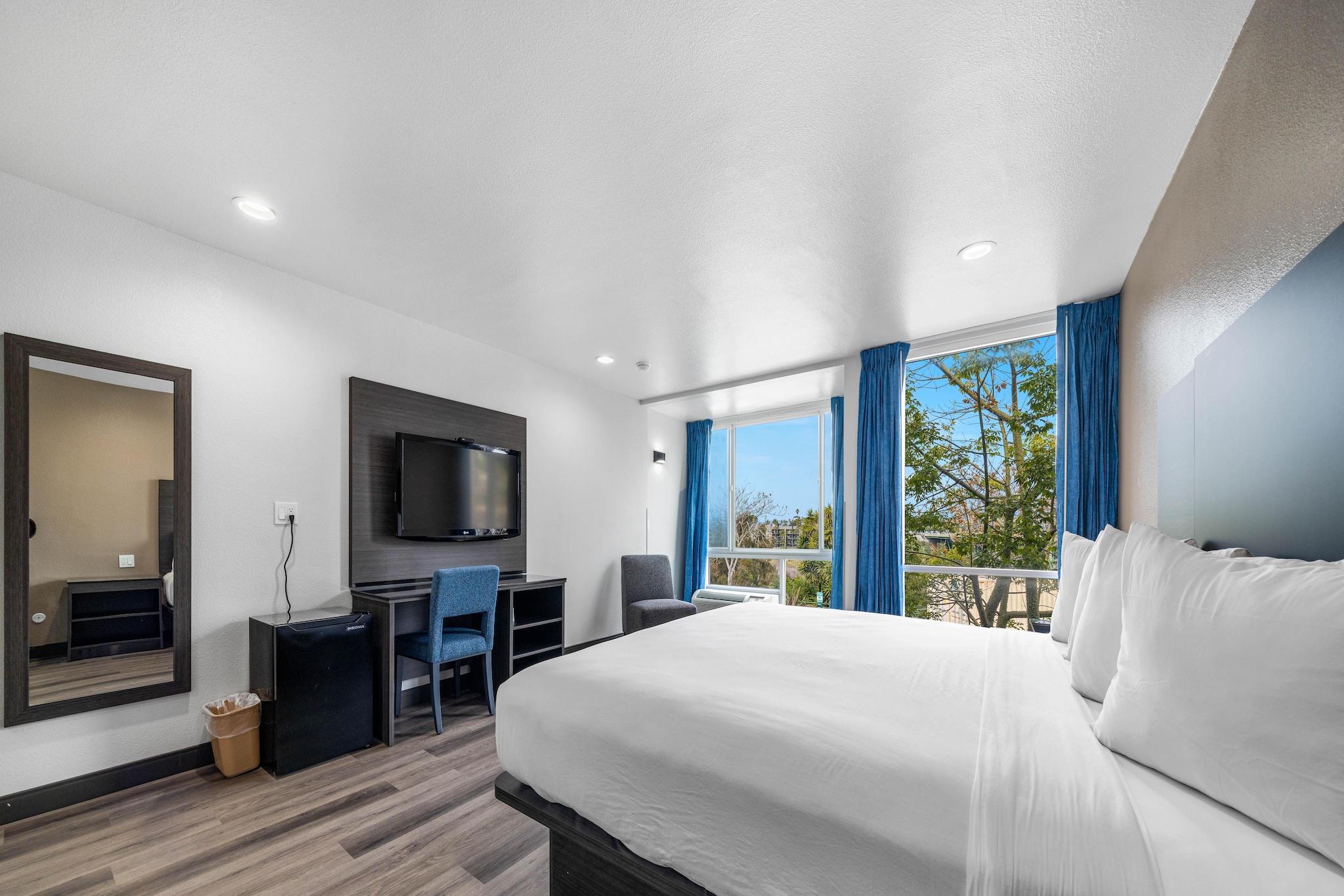 Bed Room