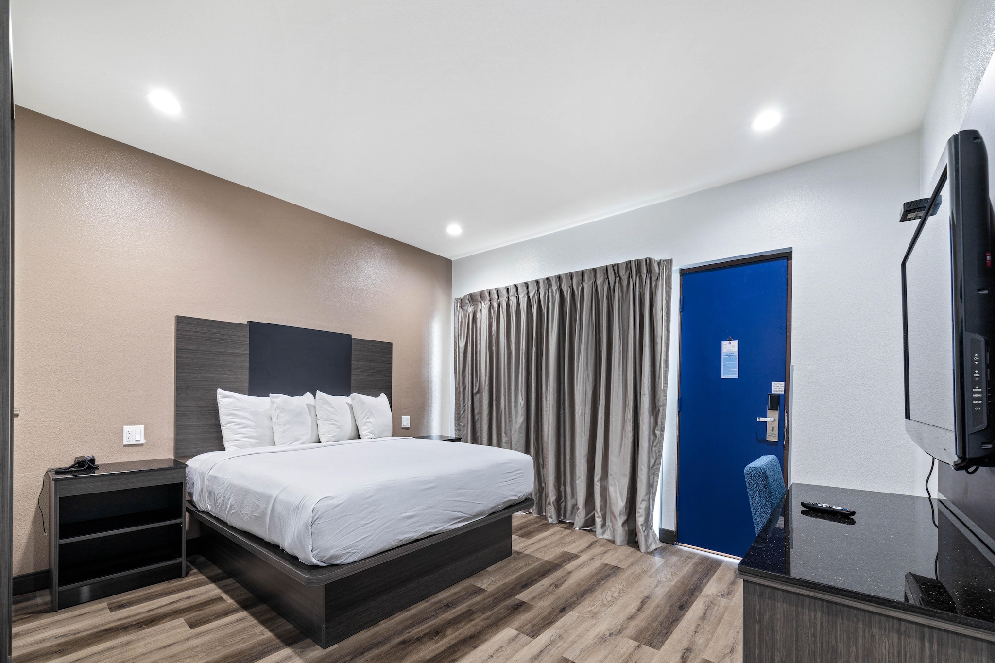 Bed Room