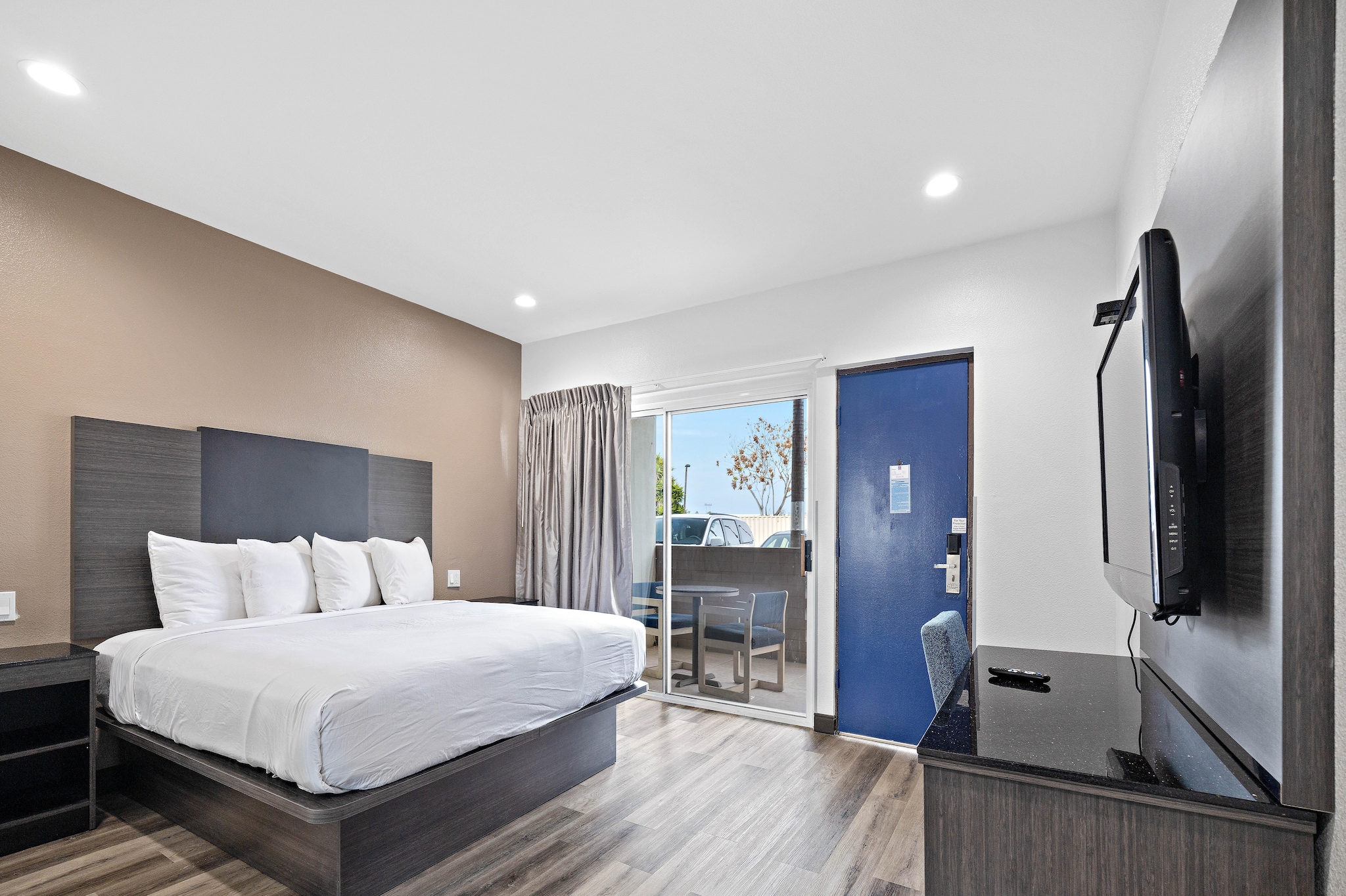 Bed Room