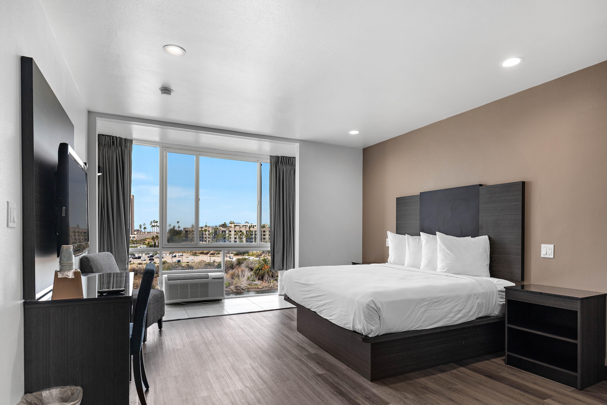 Bed Room