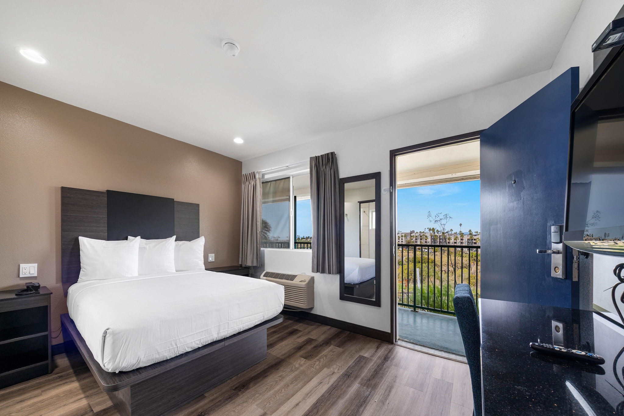 Bed Room