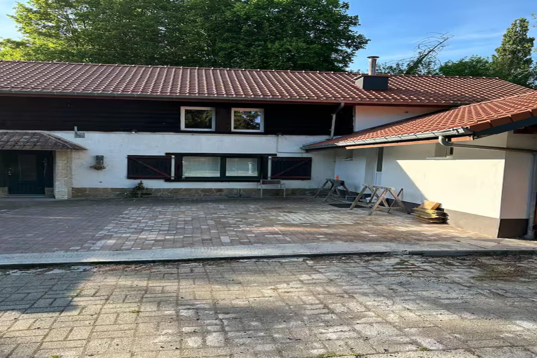 L'Ecureuil Blanc-Extérieur été