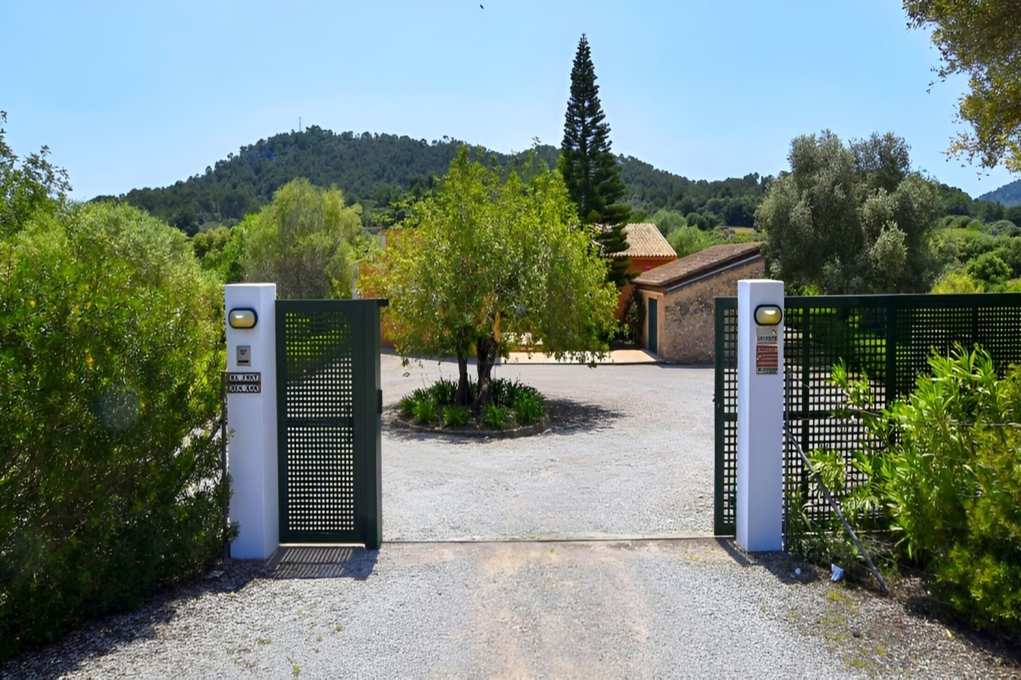 Sa font den Ros-Empfangshalle