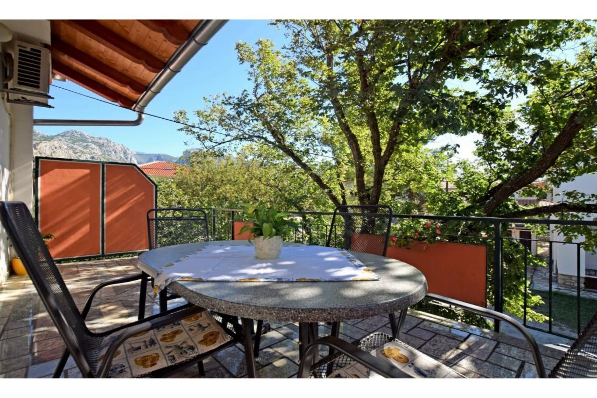 Apartments Adriana - Double Room with Balcony - Buitenlucht