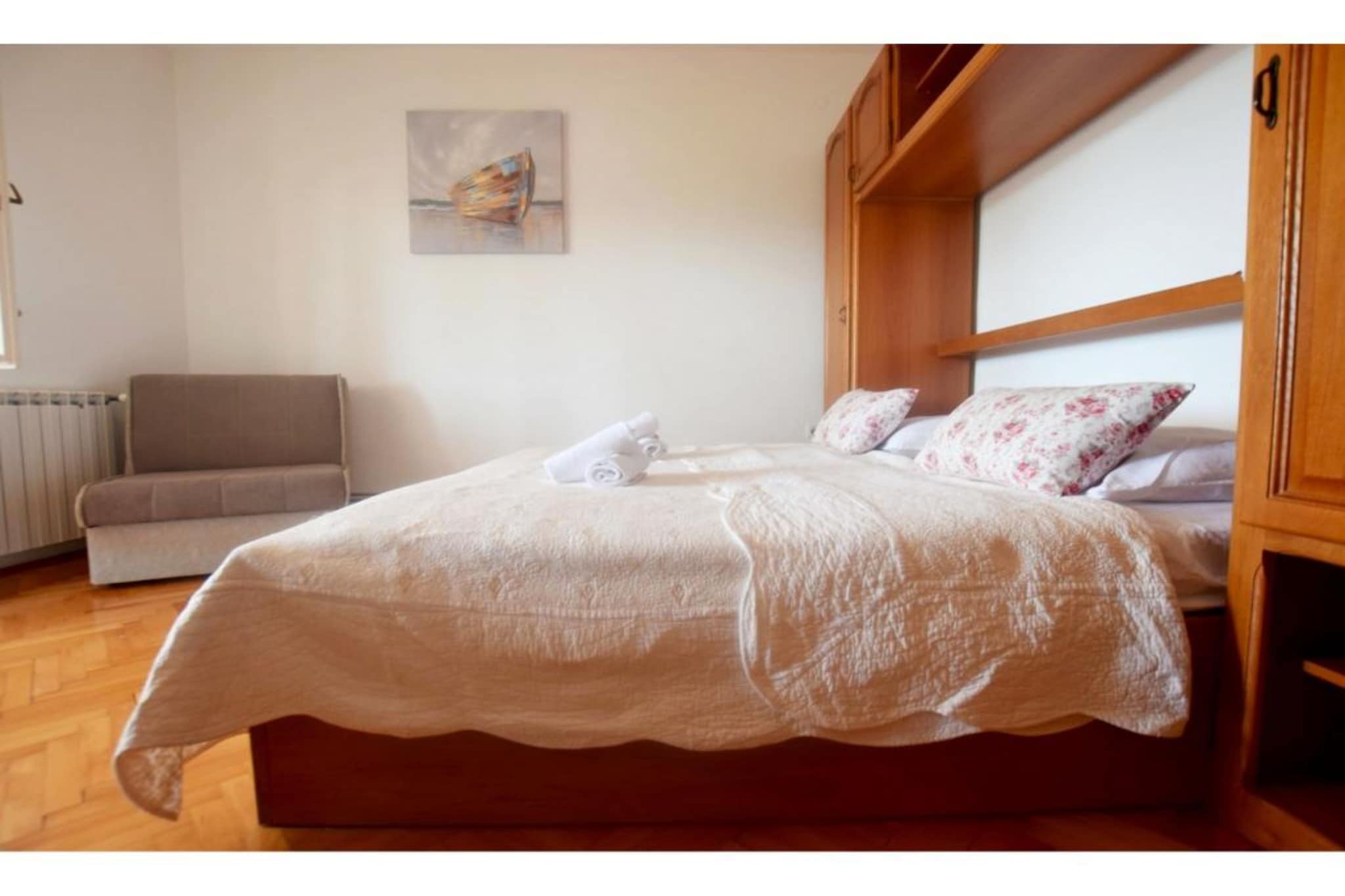 Apartments Adriana - Double Room - Schlafzimmer