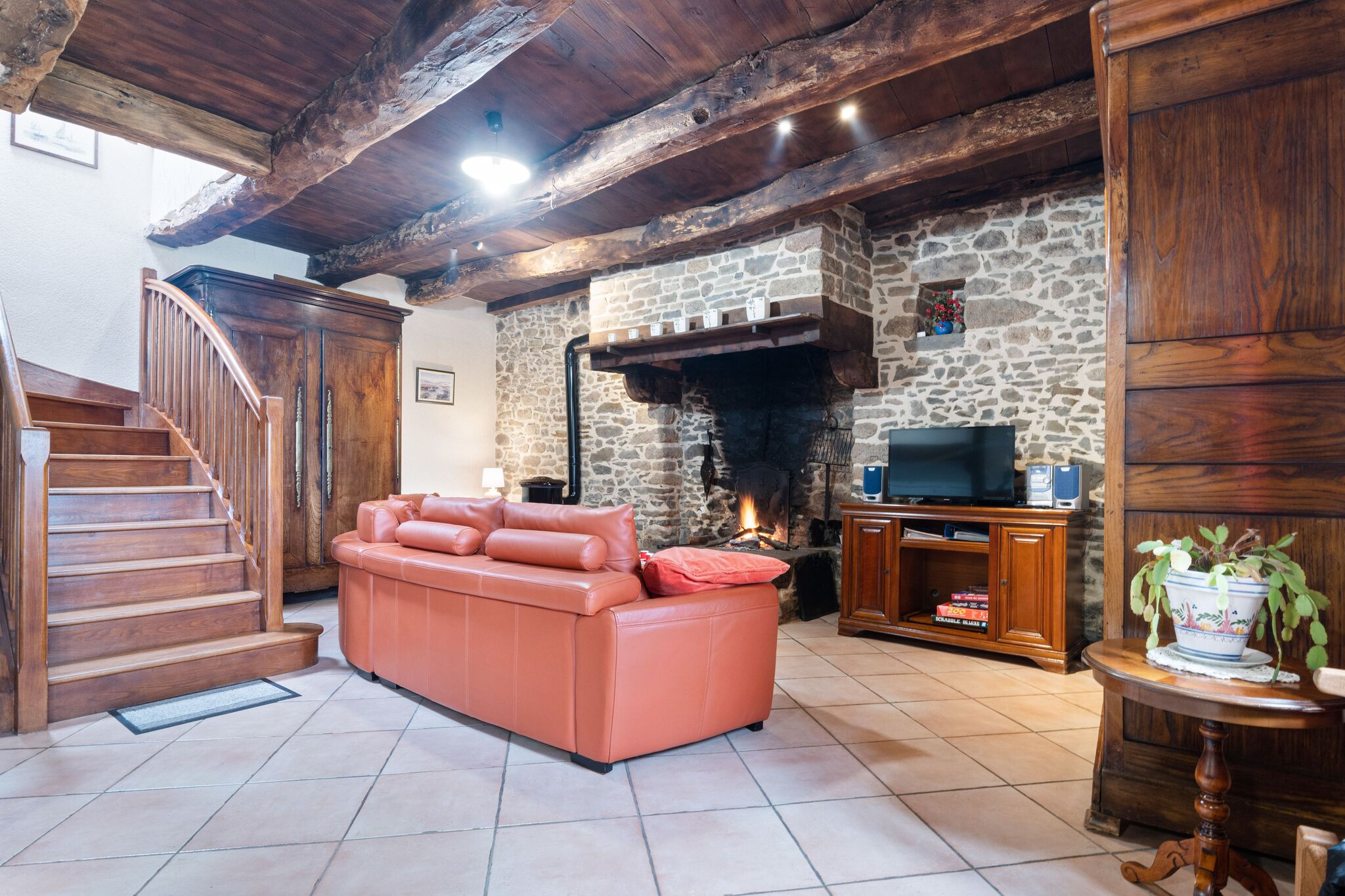 Beautiful Breton house near the sea and just 20km from Mont Saint Michel!