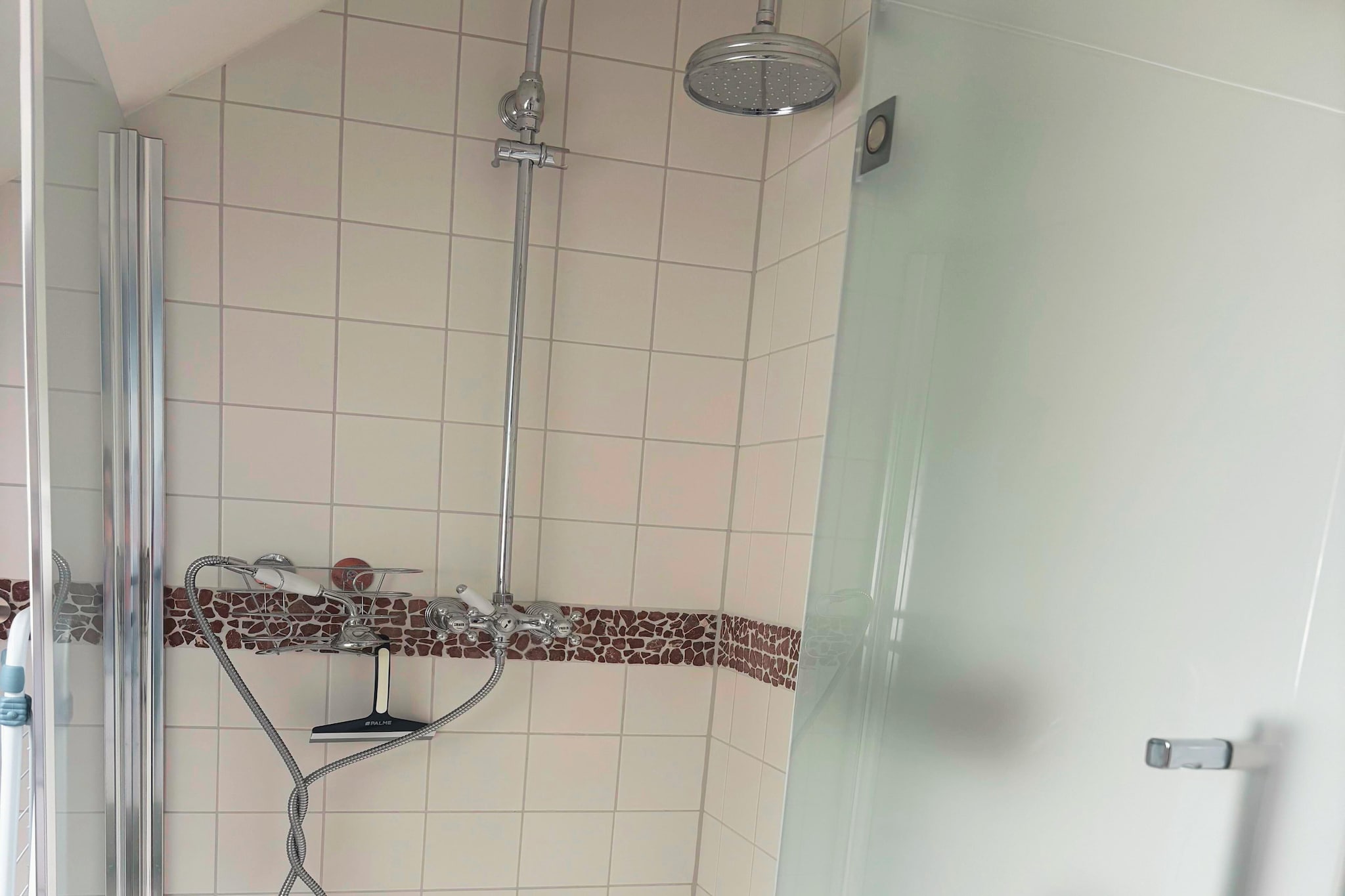 Ferienhaus Gerolstein-Müllenborn 4 P-Badezimmer