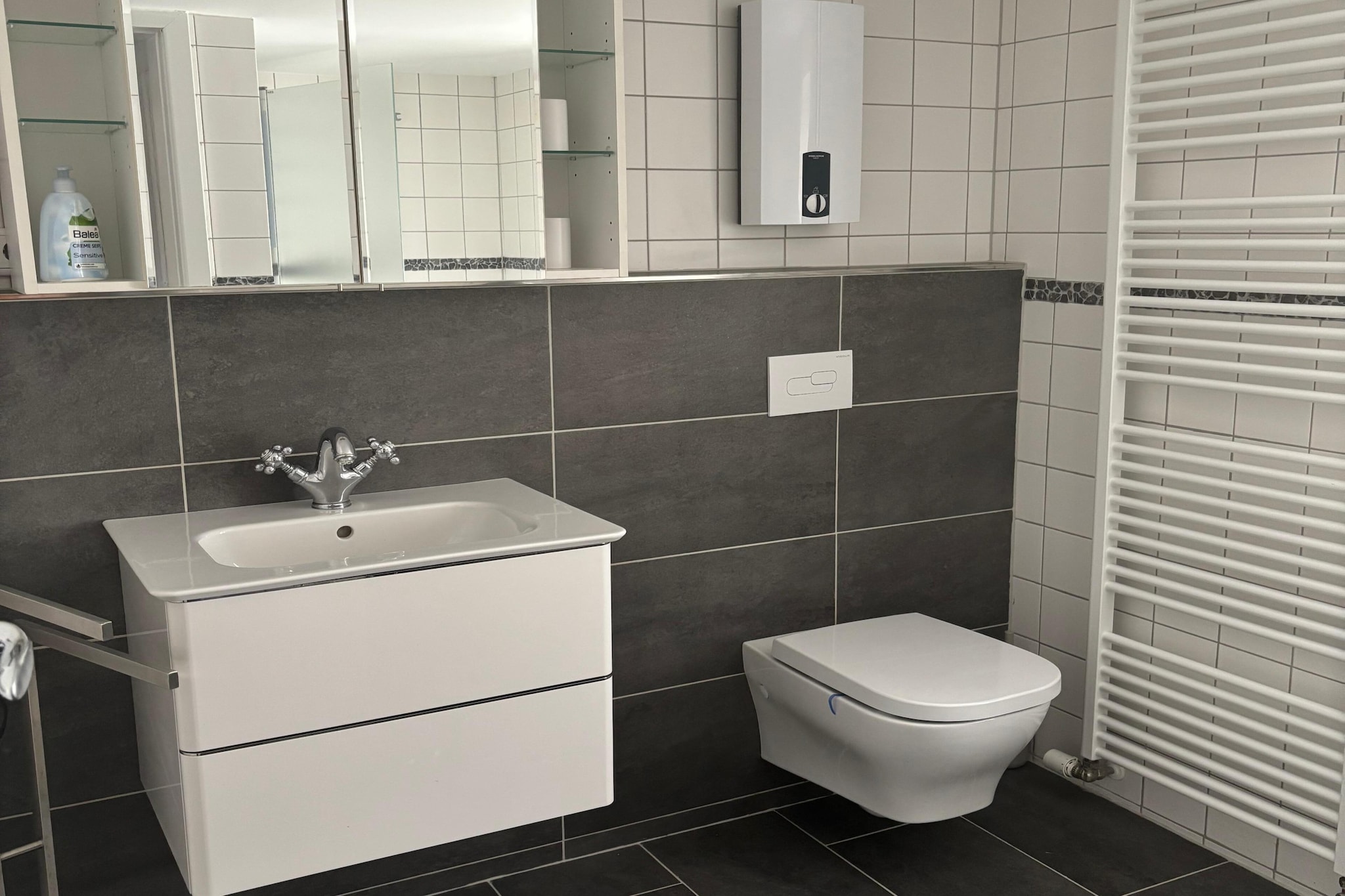 Ferienhaus Gerolstein-Müllenborn 4 P-Badezimmer