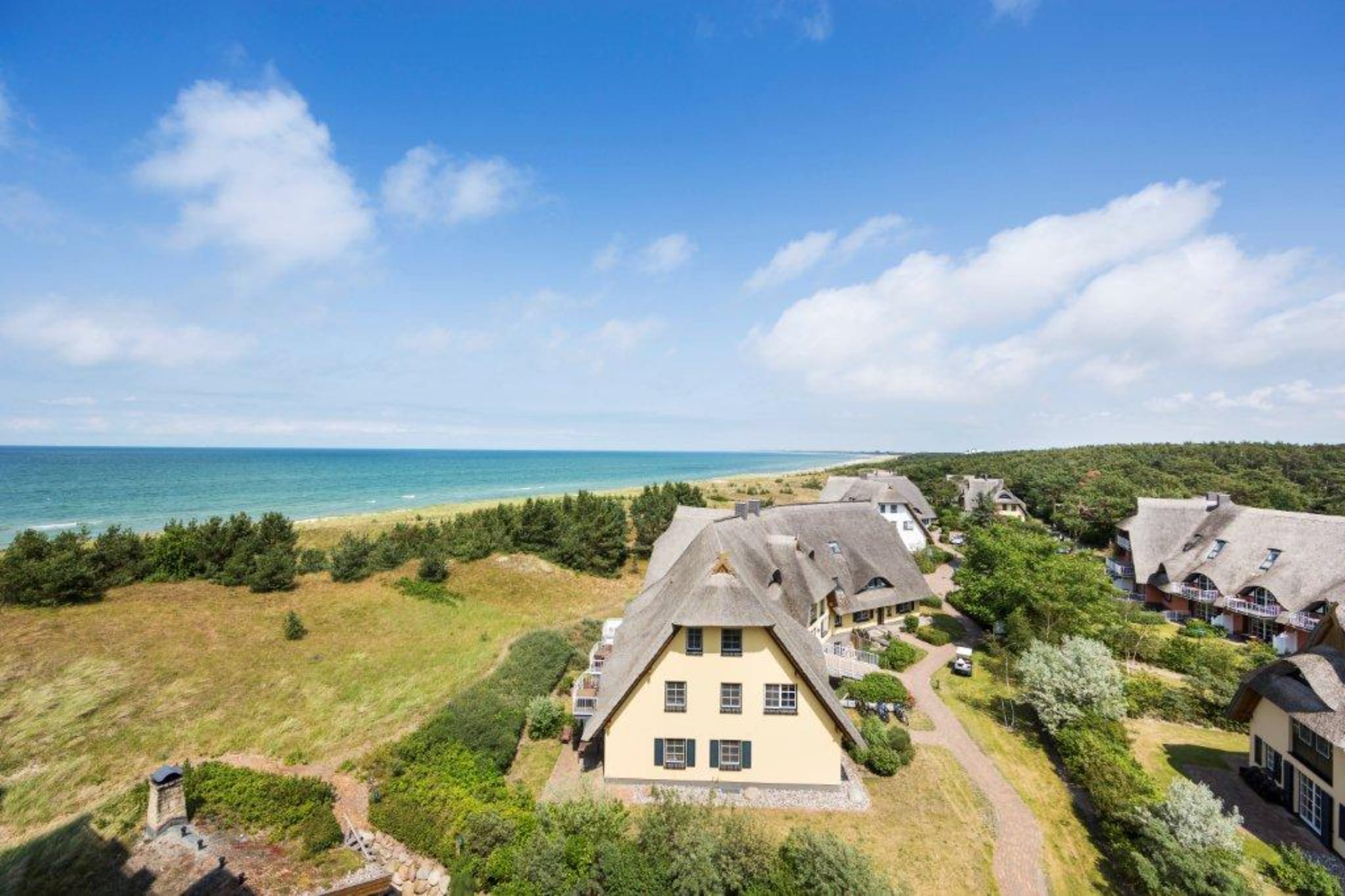Haus Sonne - Garten Fewo - Strandhotel Fischland-Gebieden zomer 1km