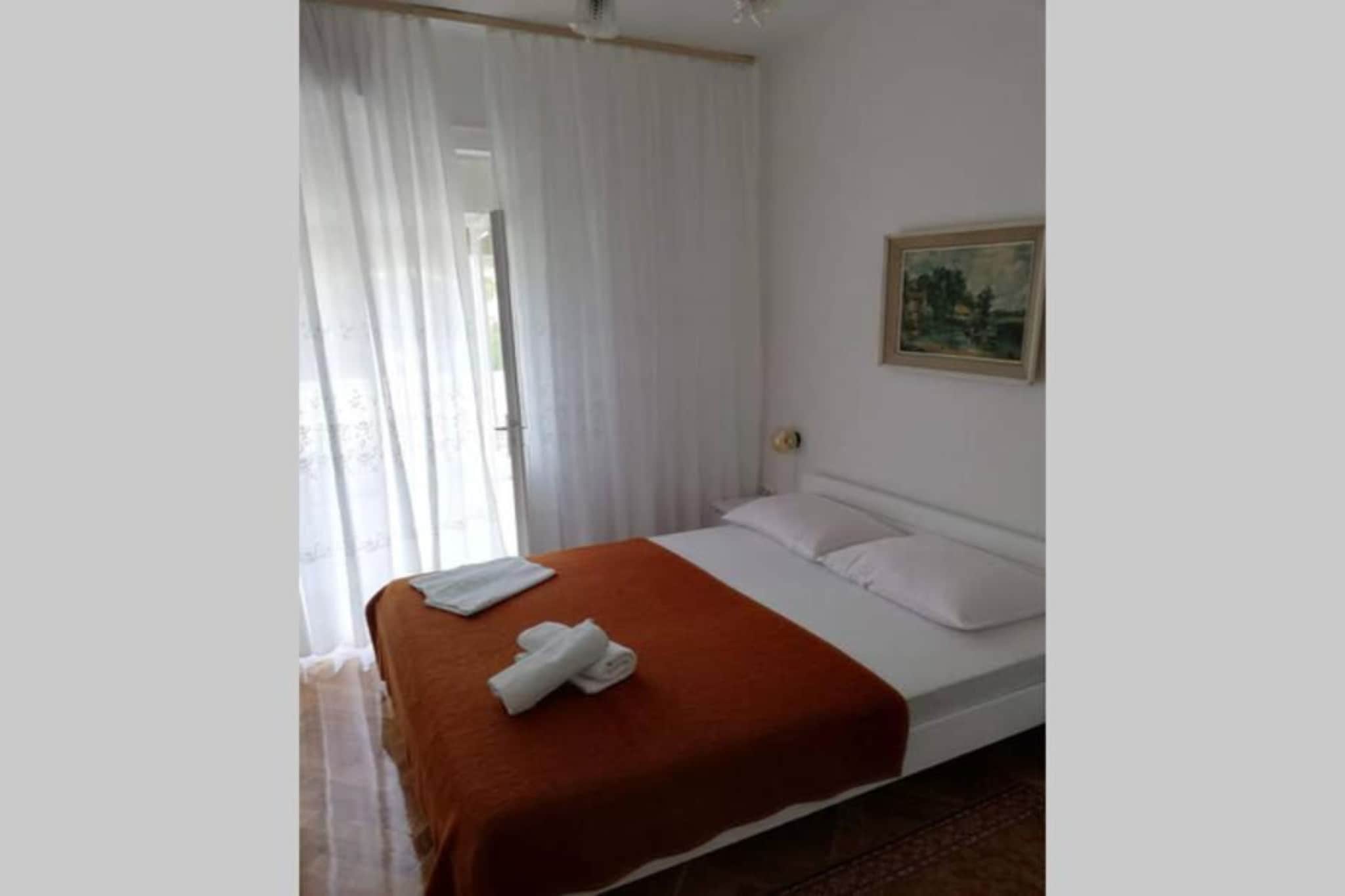 Holiday Home Ribarić - Four Bedroom Holiday Home with Terrace-Slaapkamer