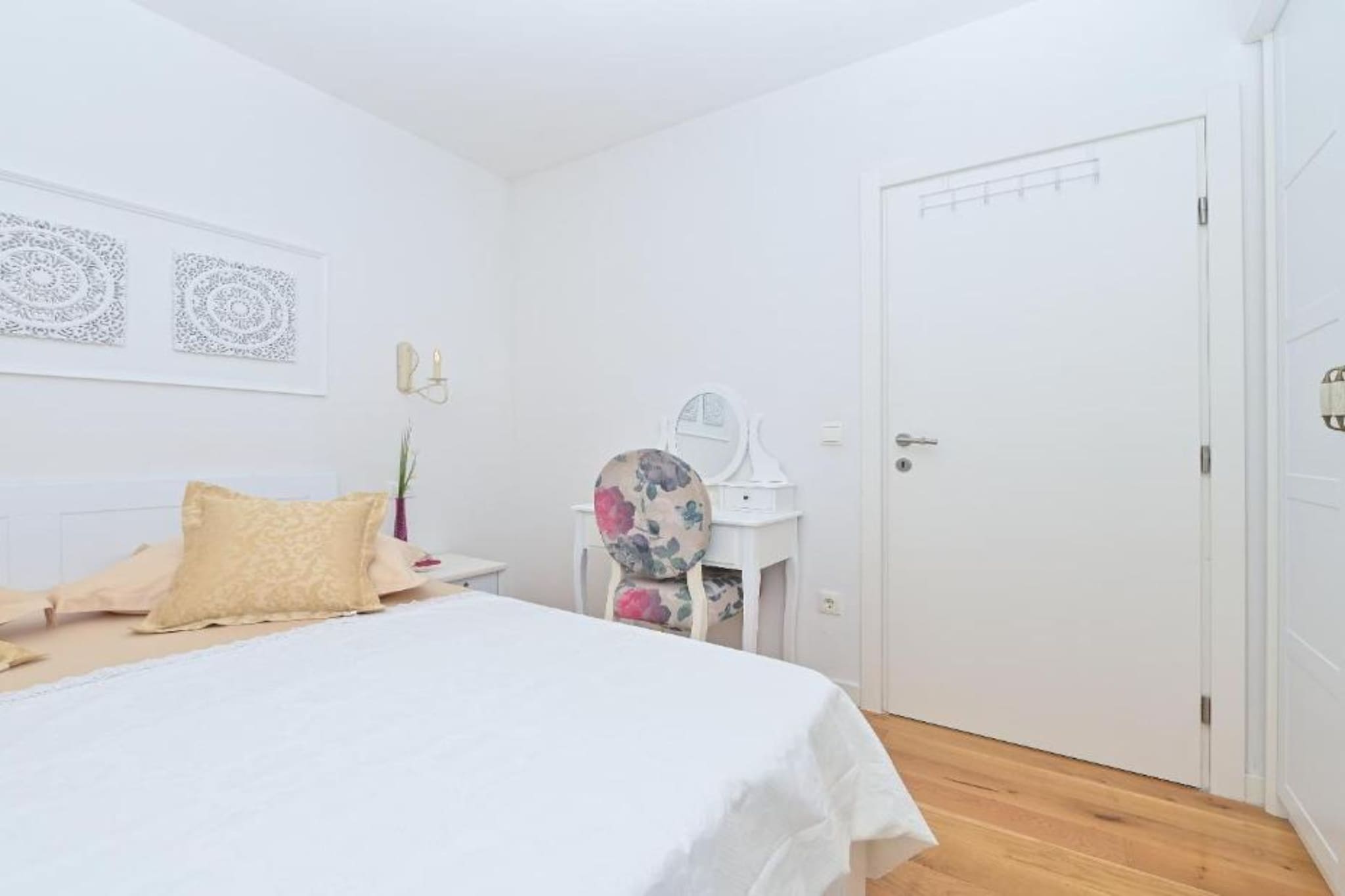 Apartment Hani 2 - Two Bedroom Apartment With Balcony And Sea View-Bedroom