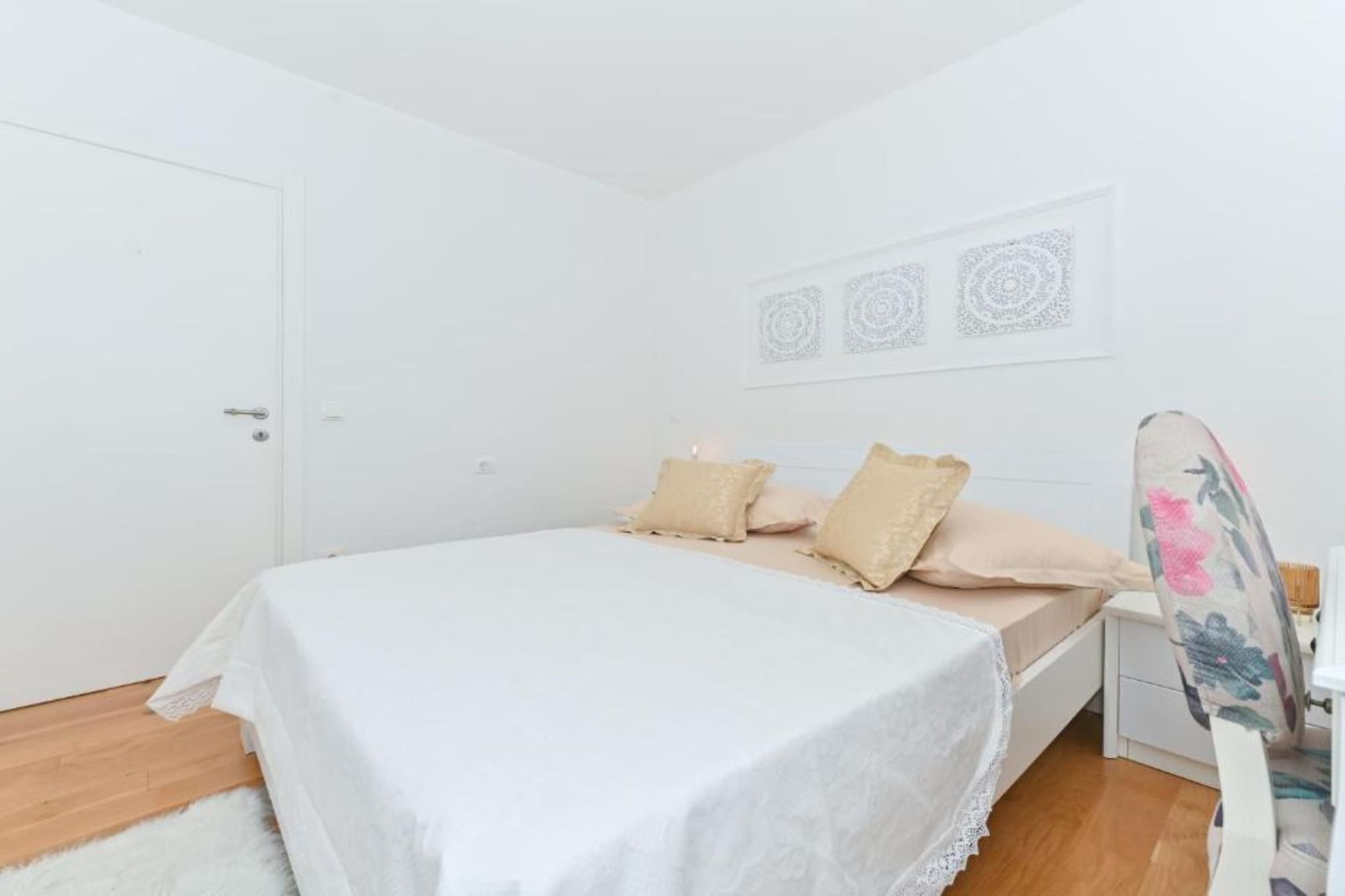 Apartment Hani 2 - Two Bedroom Apartment With Balcony And Sea View-Bedroom