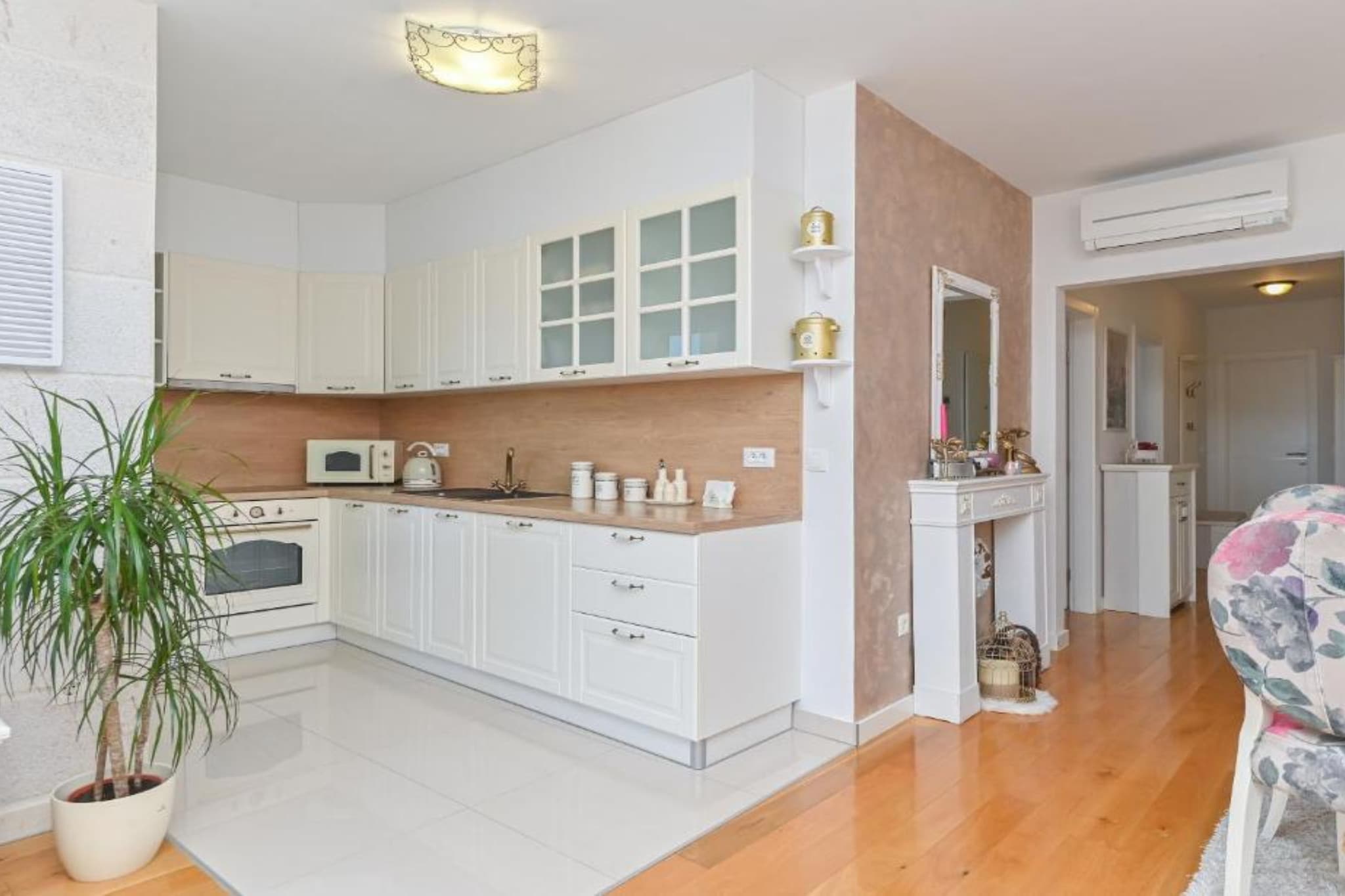 Apartment Hani 2 - Two Bedroom Apartment With Balcony And Sea View-Kitchen