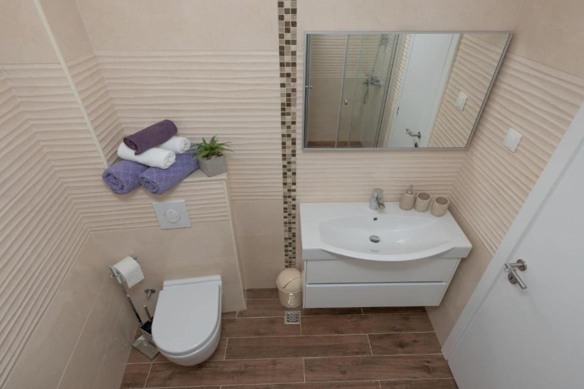 Apartment Hani 2 - Two Bedroom Apartment With Balcony And Sea View-Bathroom