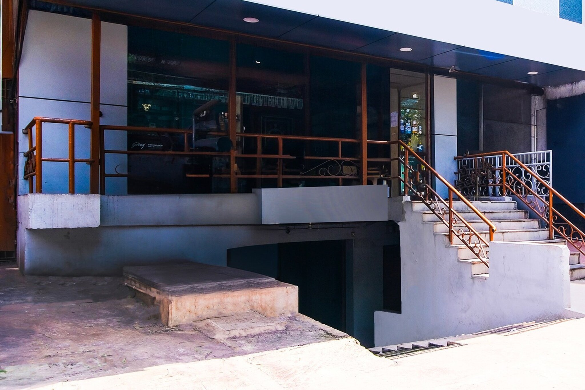 Hotel O Allipuram Near Railway Station