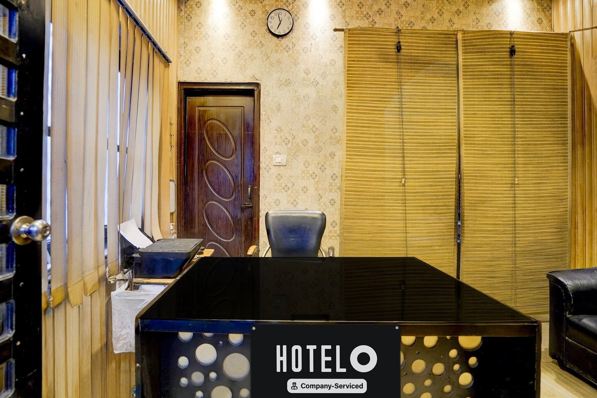 Comfortable Accommodations: Hotel O Dehradun City Centre in Dehradun offers family rooms with air-conditioning, private bathrooms, work desks, and seating areas. Each room includes free toiletries, a bath or shower, TV, and tiled floors.

Essential Facilities: Guests enjoy free WiFi, a lift, 24-hour front desk, shared kitchen, housekeeping service, room service, and luggage storage. Additional amenities include a work desk, seating area, TV, and wardrobe.

Convenient Location: Located 24 km from Dehradun Airport, the hotel is a 17-minute walk from Dehradun Railway Station. Nearby attractions include Dehradun Clock Tower (4 km), Rajaji National Park (27 km), and Mussoorie Mall Road (29 km).

Early Check-In Policy: A full dayâ€™s room rate will be charged for check-ins before 6:00 AM. Complimentary early check-in is available between 6:00 AM and 10:00 AM, subject to room availability.


Check-in is only available to guests aged 18 and above. Please provide a government-issued ID to confirmÂ yourÂ age.