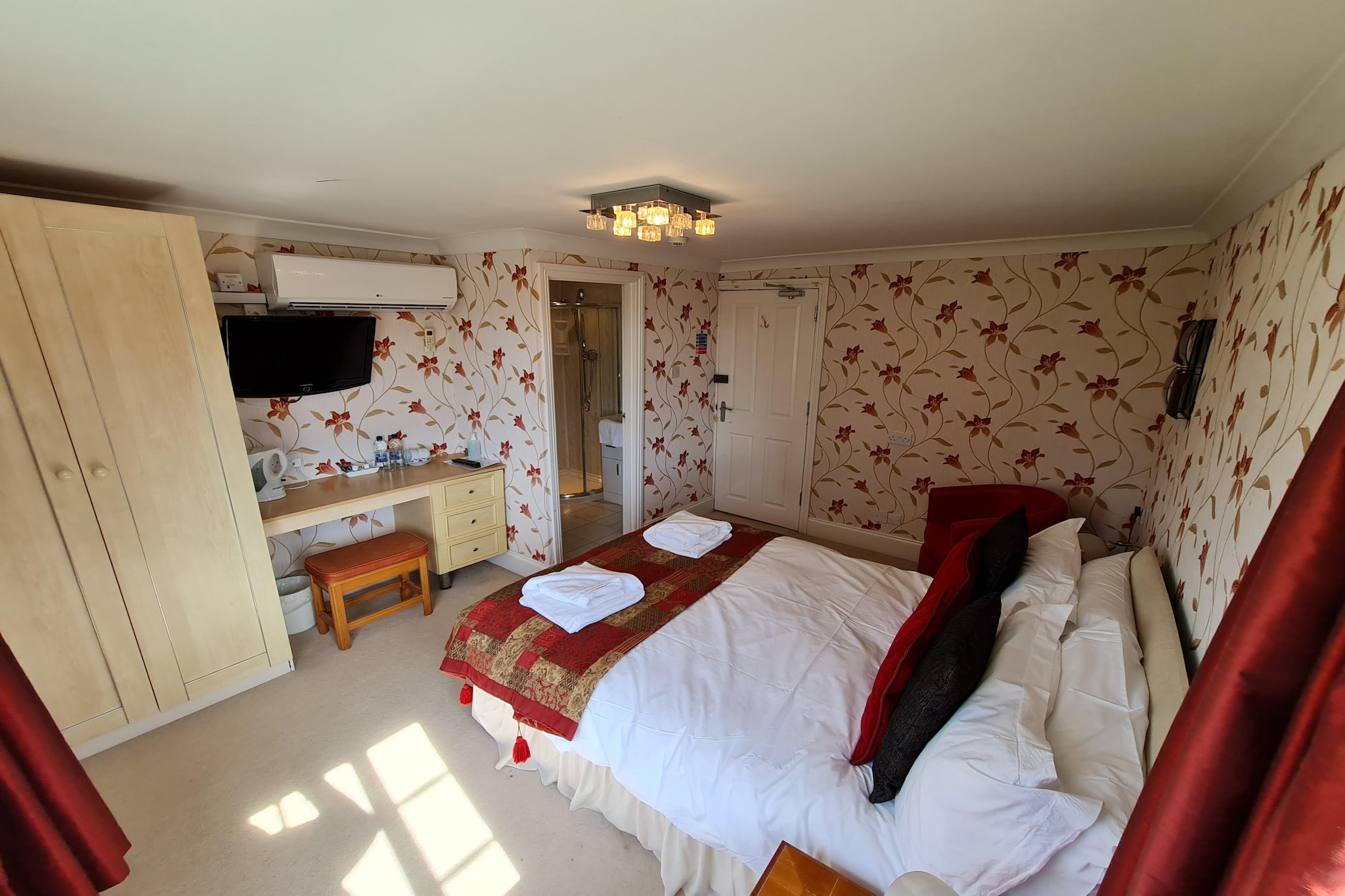 Lavendar Double Room-Chambre