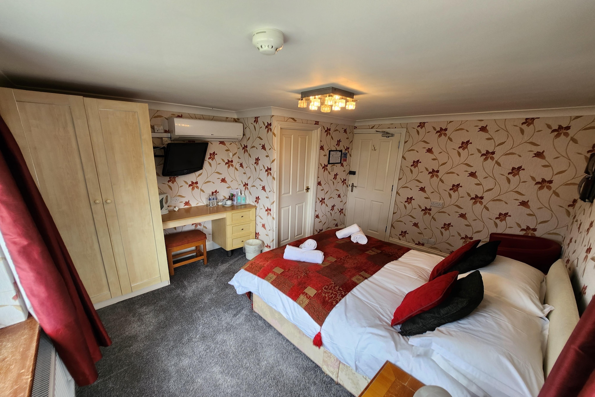 Lavendar Double Room-Chambre