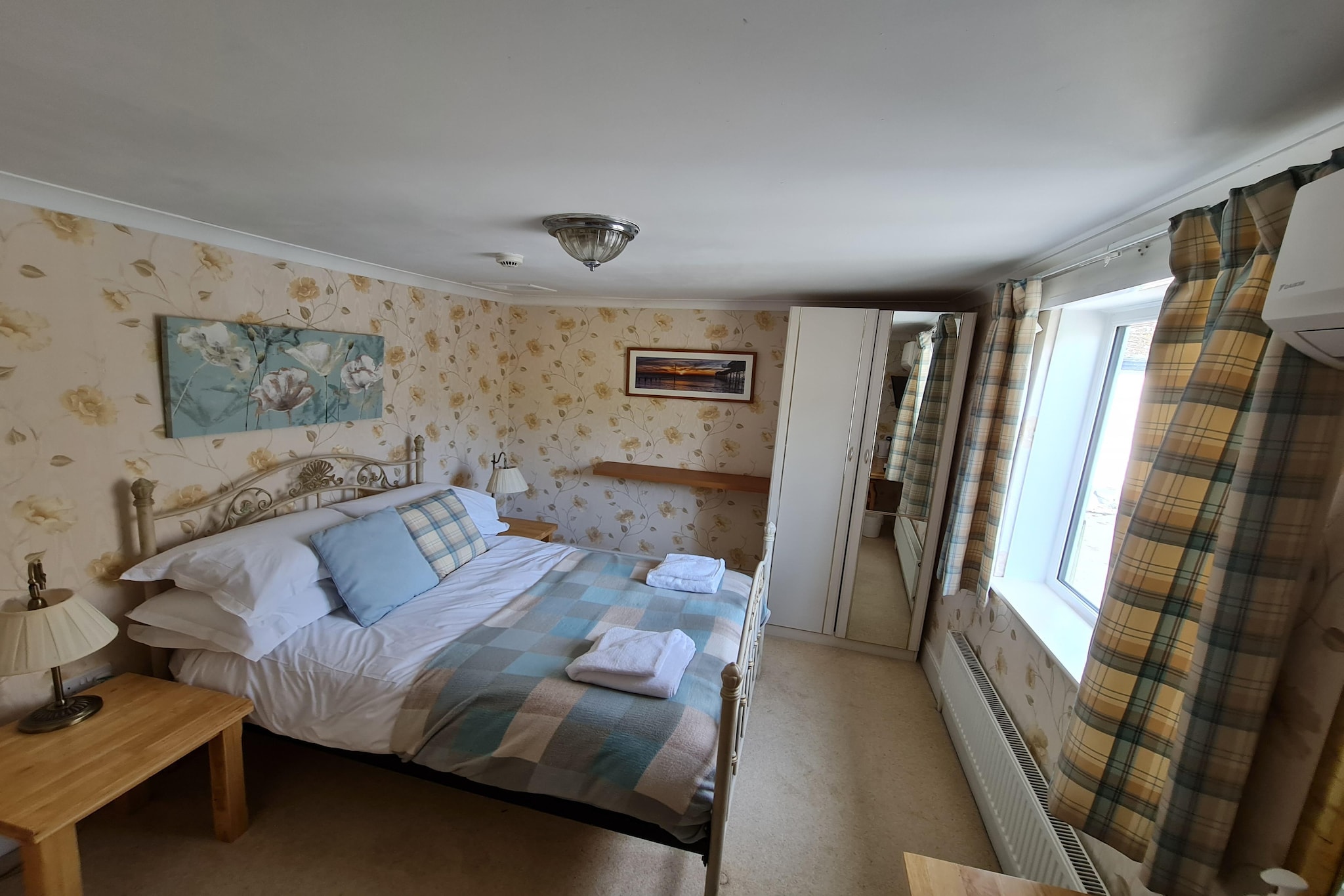 Lavendar Double Room-Chambre