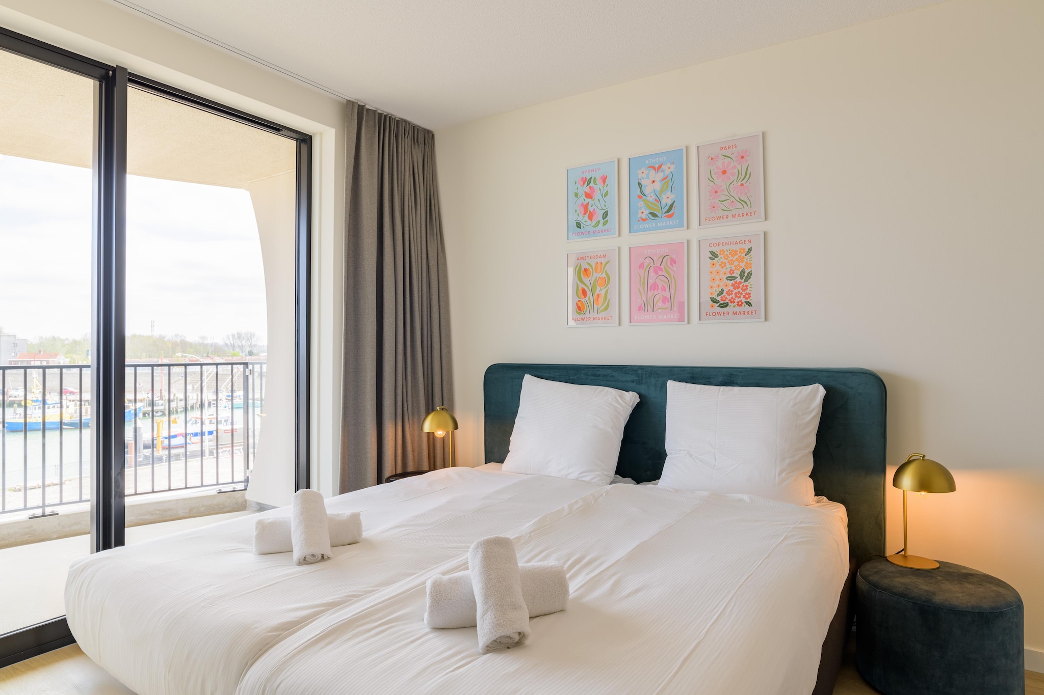 Bed Room