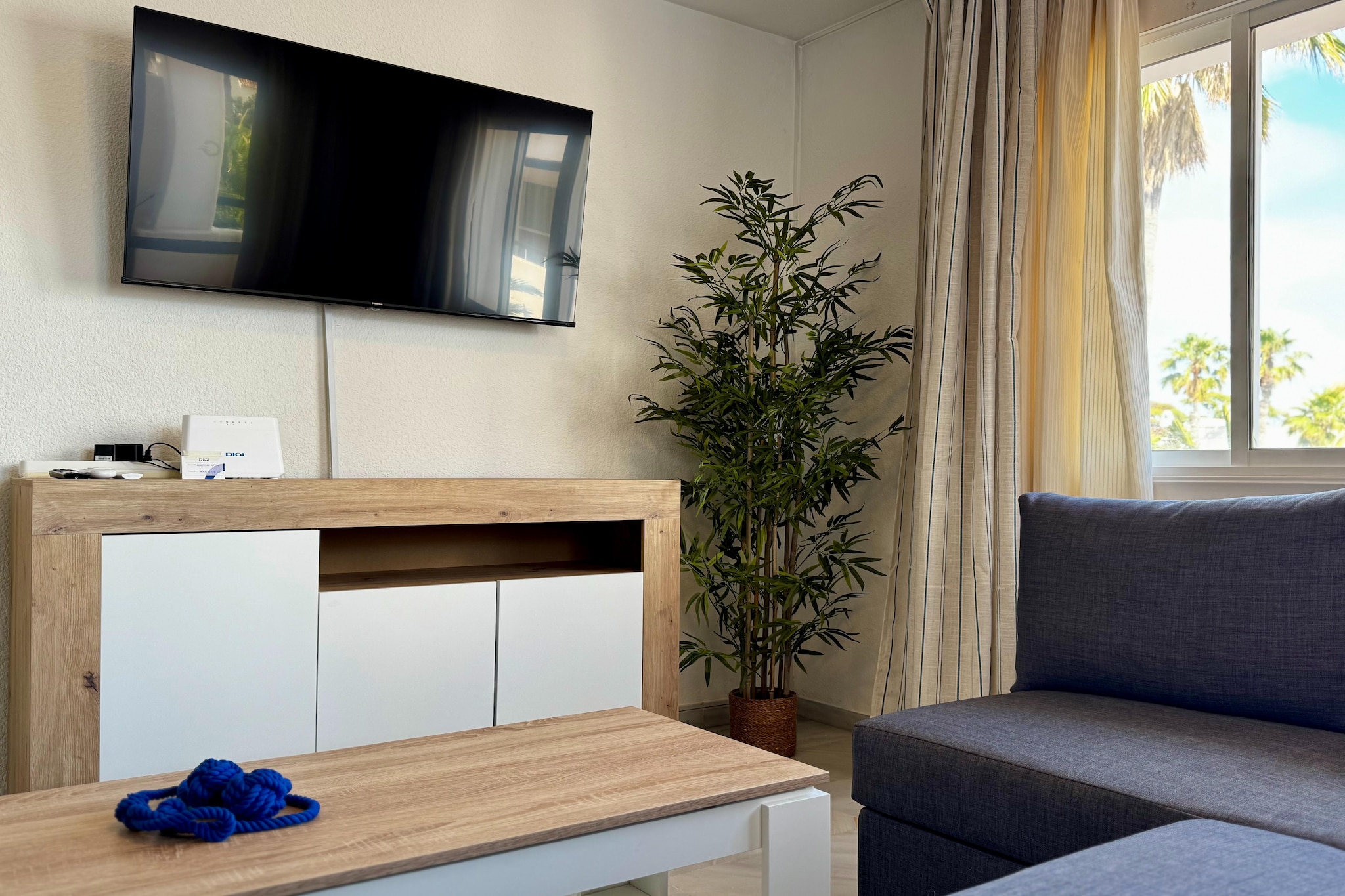 Golf Center-Living room