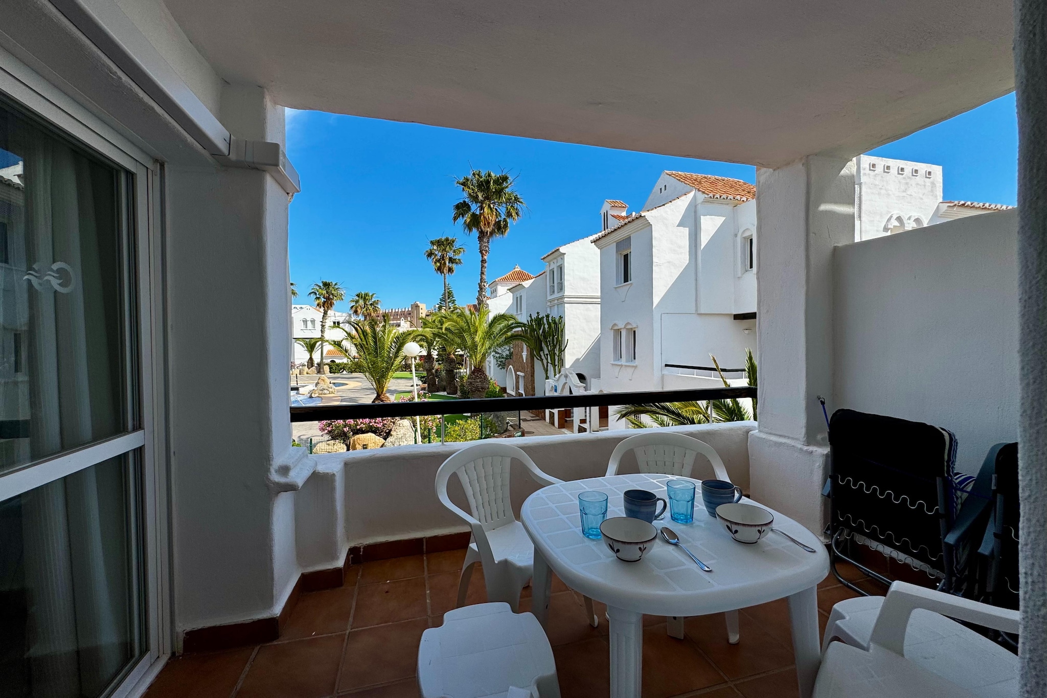 Golf Center-Terrace balcony
