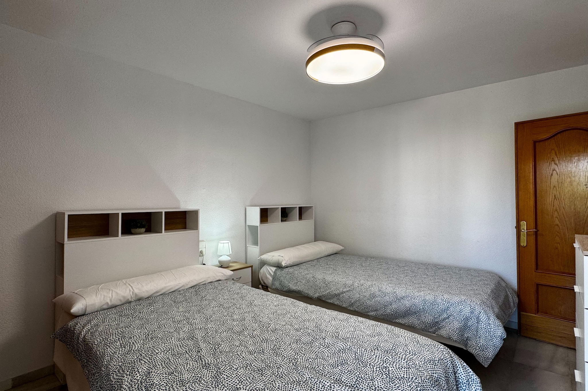 Golf Center-Bedroom