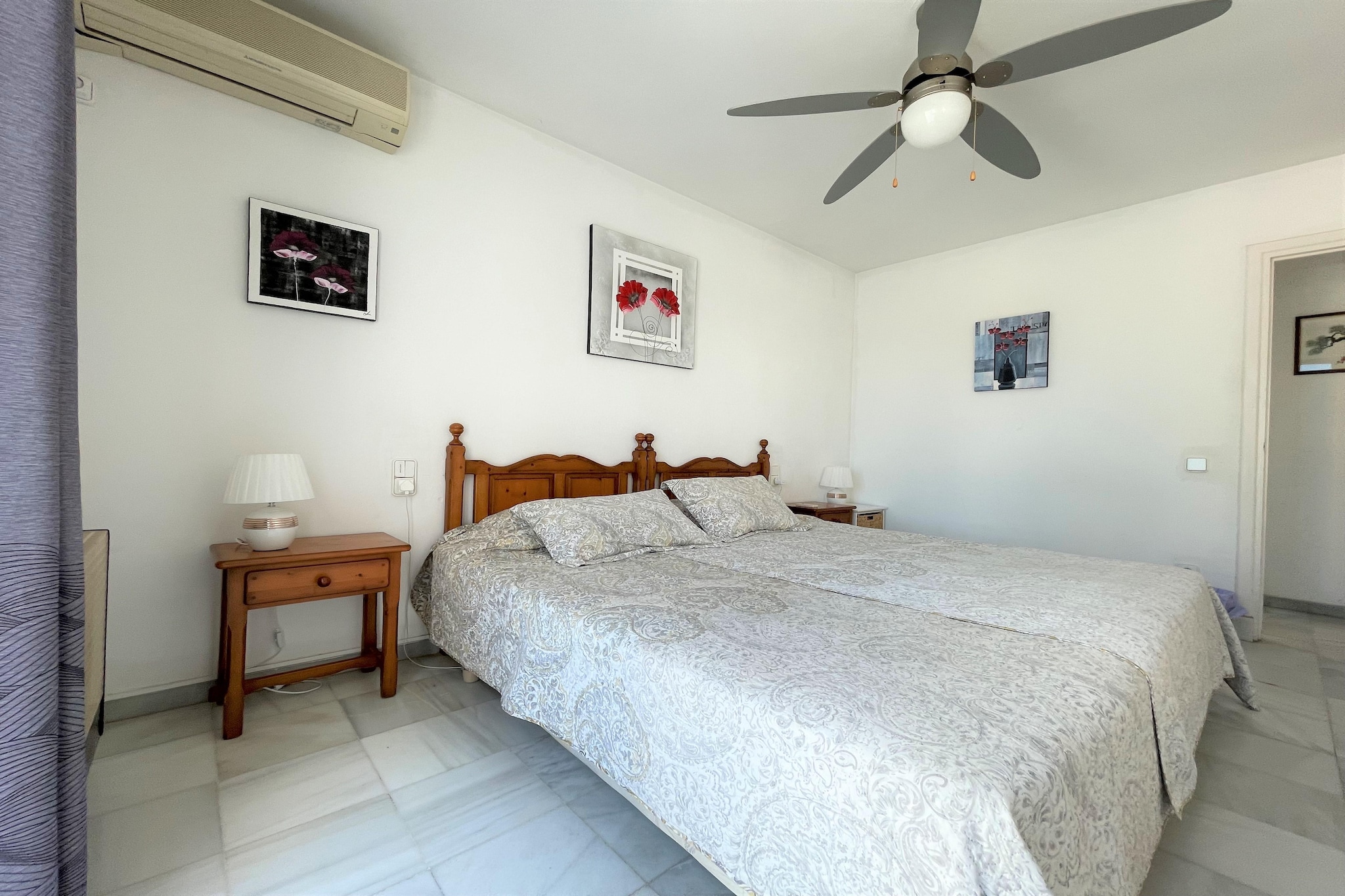 Golf Center-Bedroom