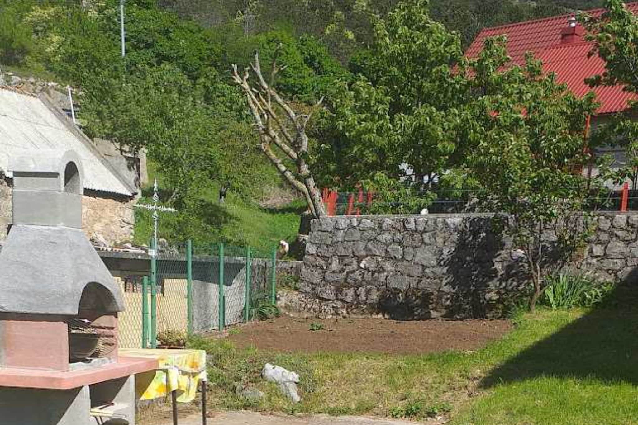 Holiday Home Vucina - Two Bedroom Holiday Home-Buitenlucht