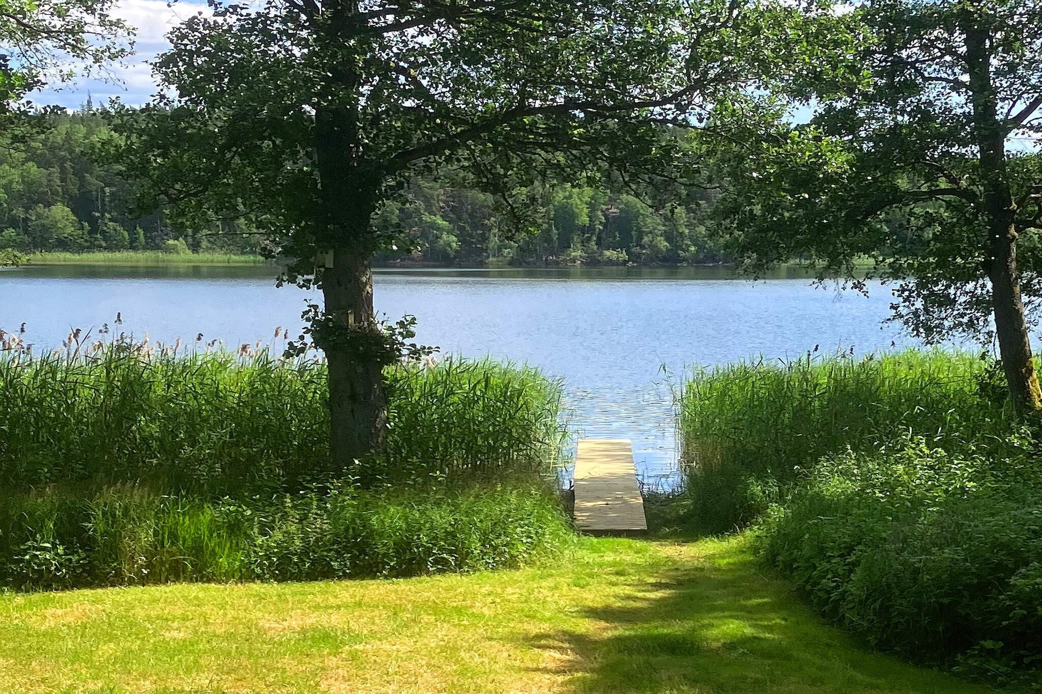 Cabane au bord du lac à Sollentuna - Vue sur l'eau