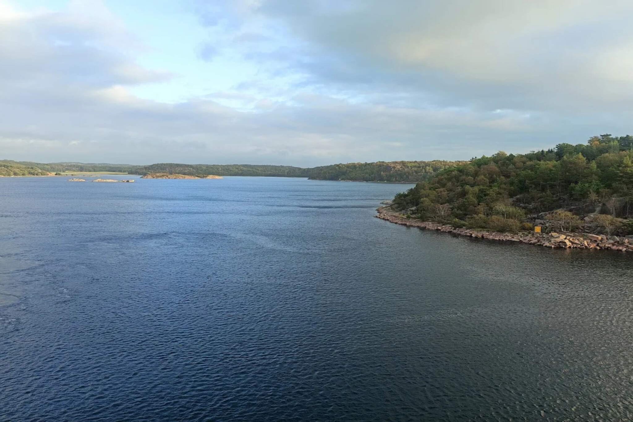 4 star holiday home in KUNGSHAMN - Water view
