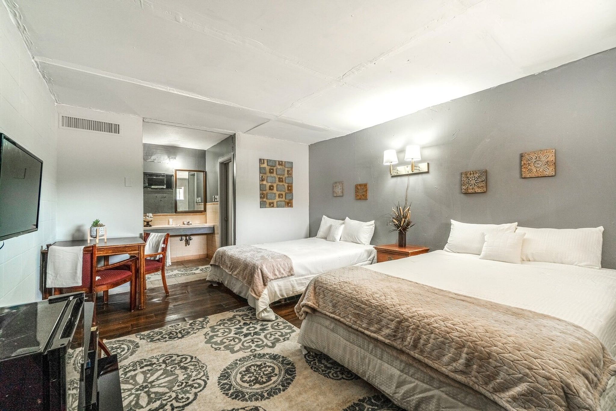 Bed Room