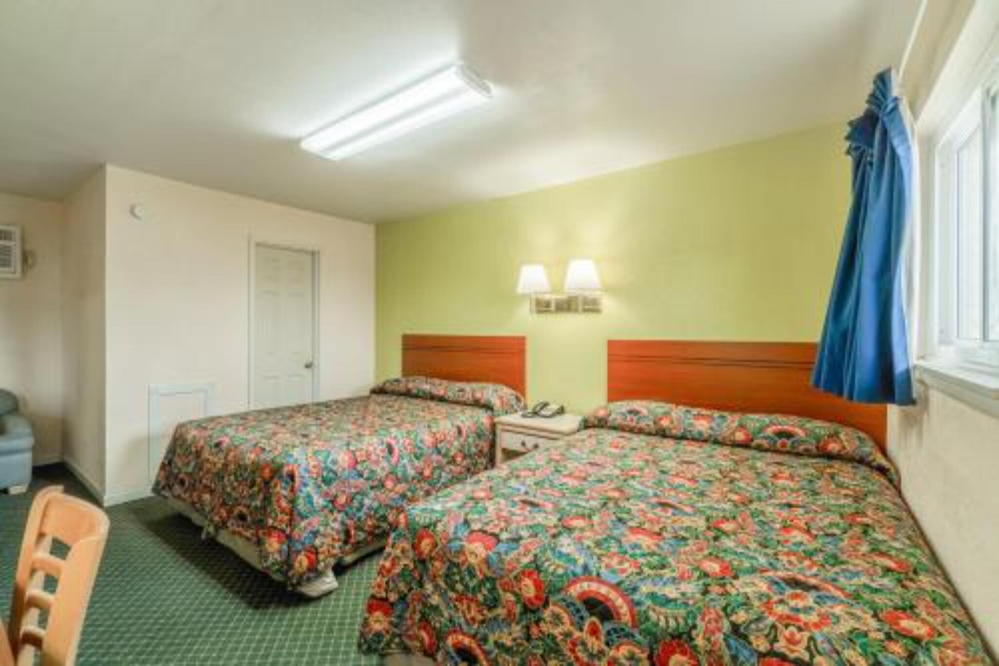 Bed Room