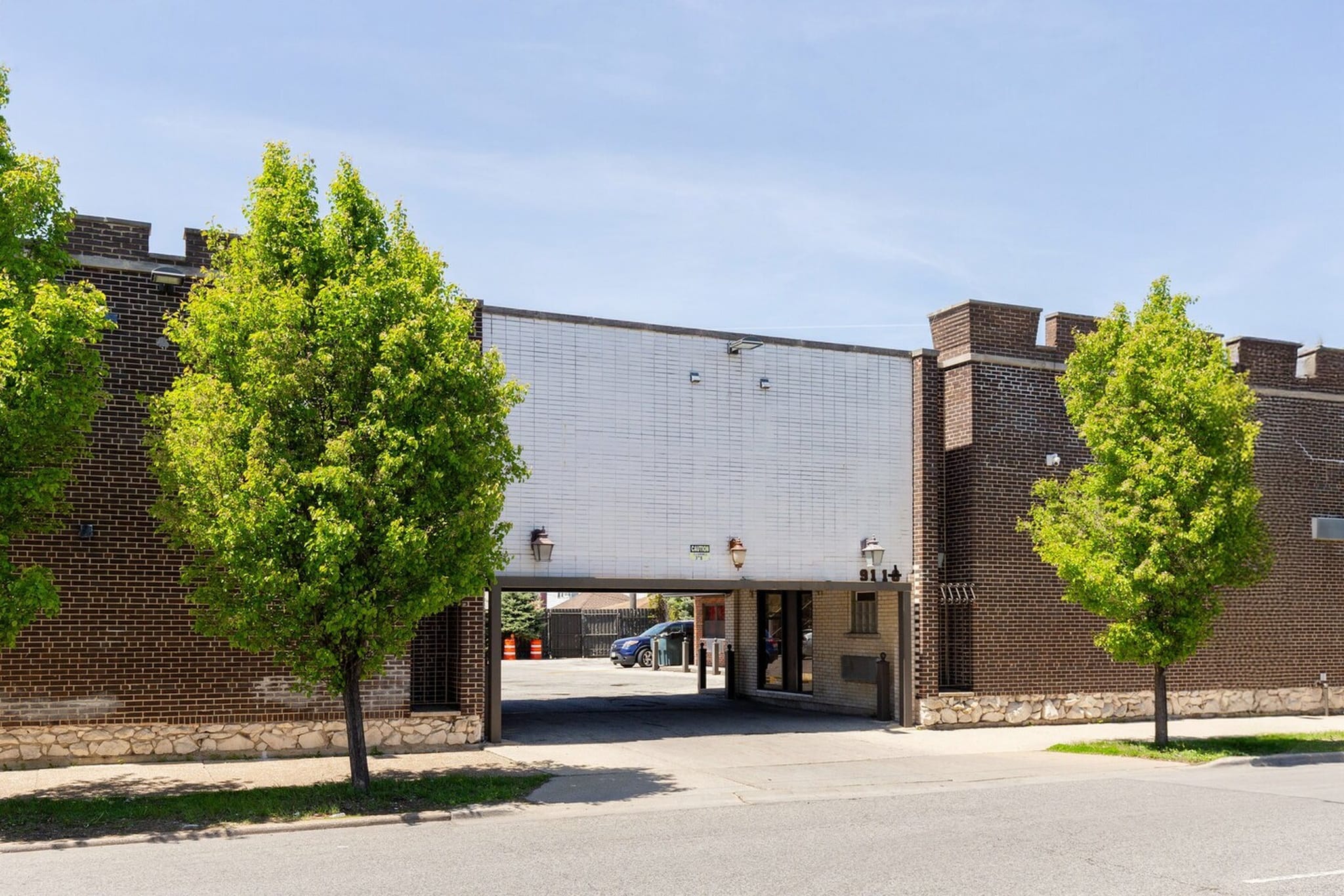 Exterior Summer