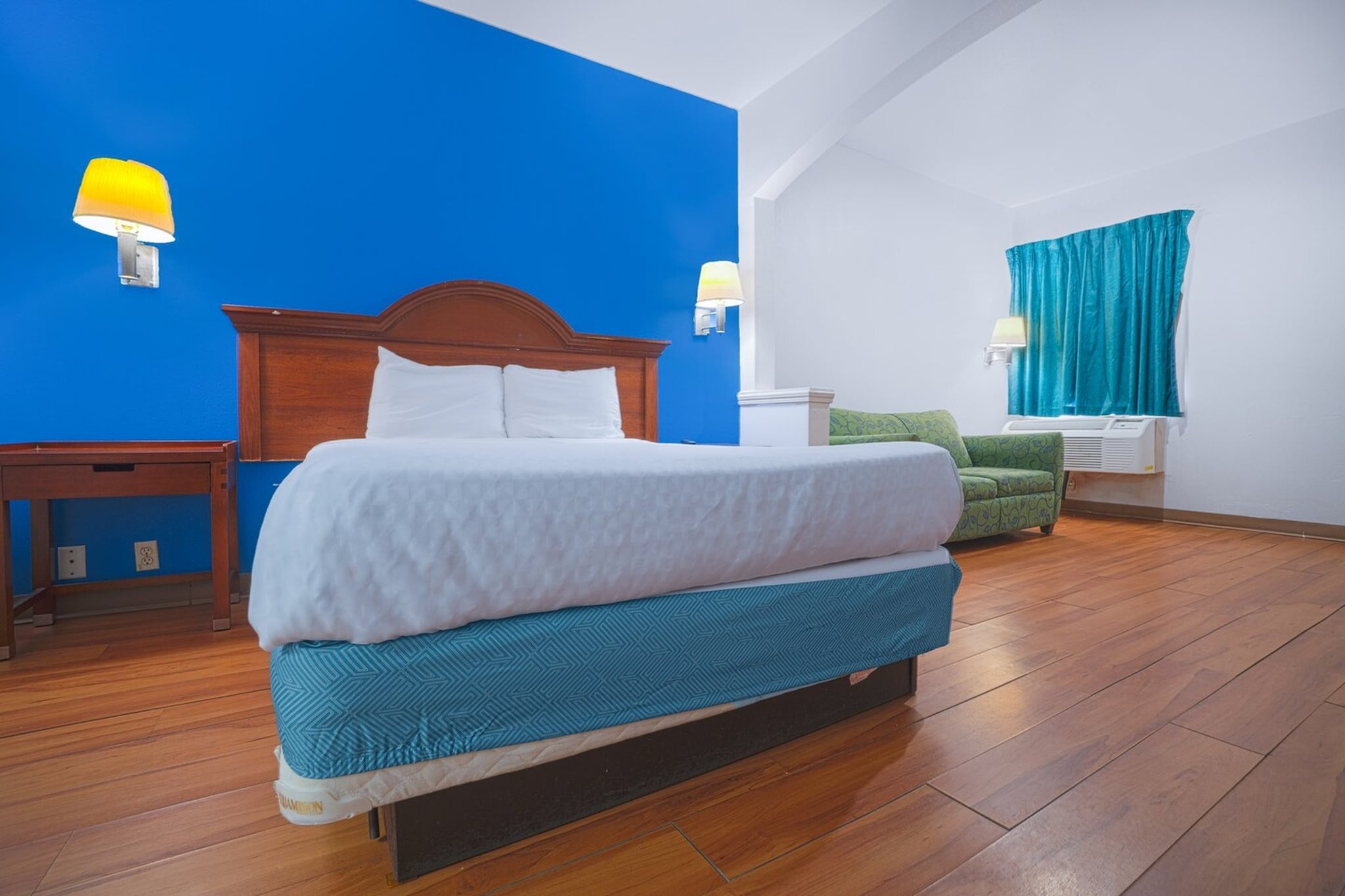 Bed Room