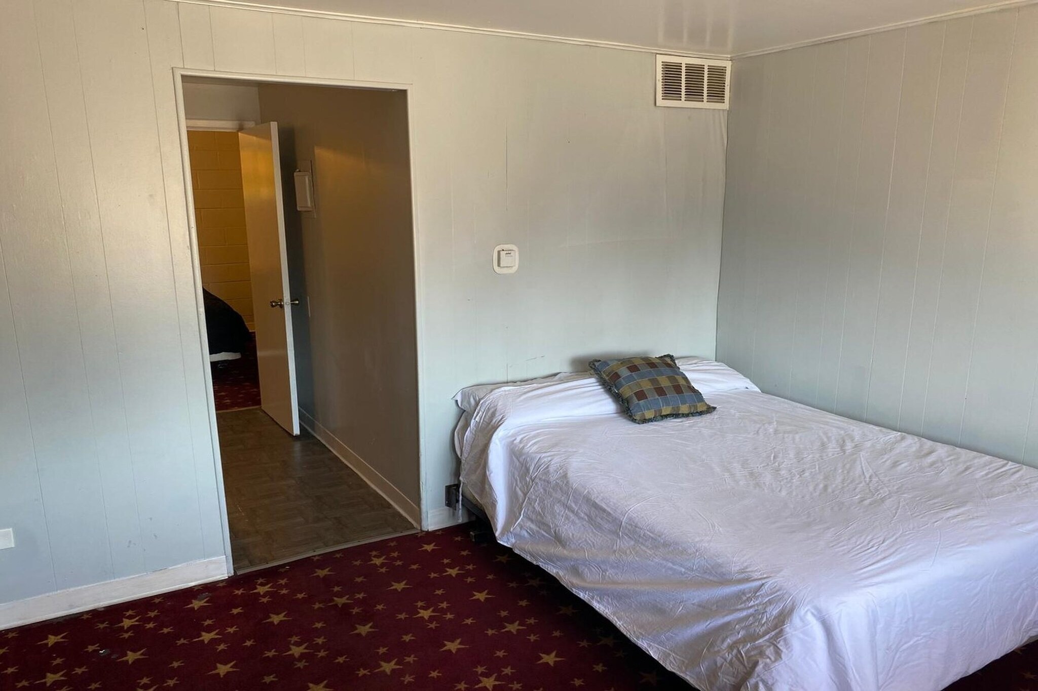 Bed Room