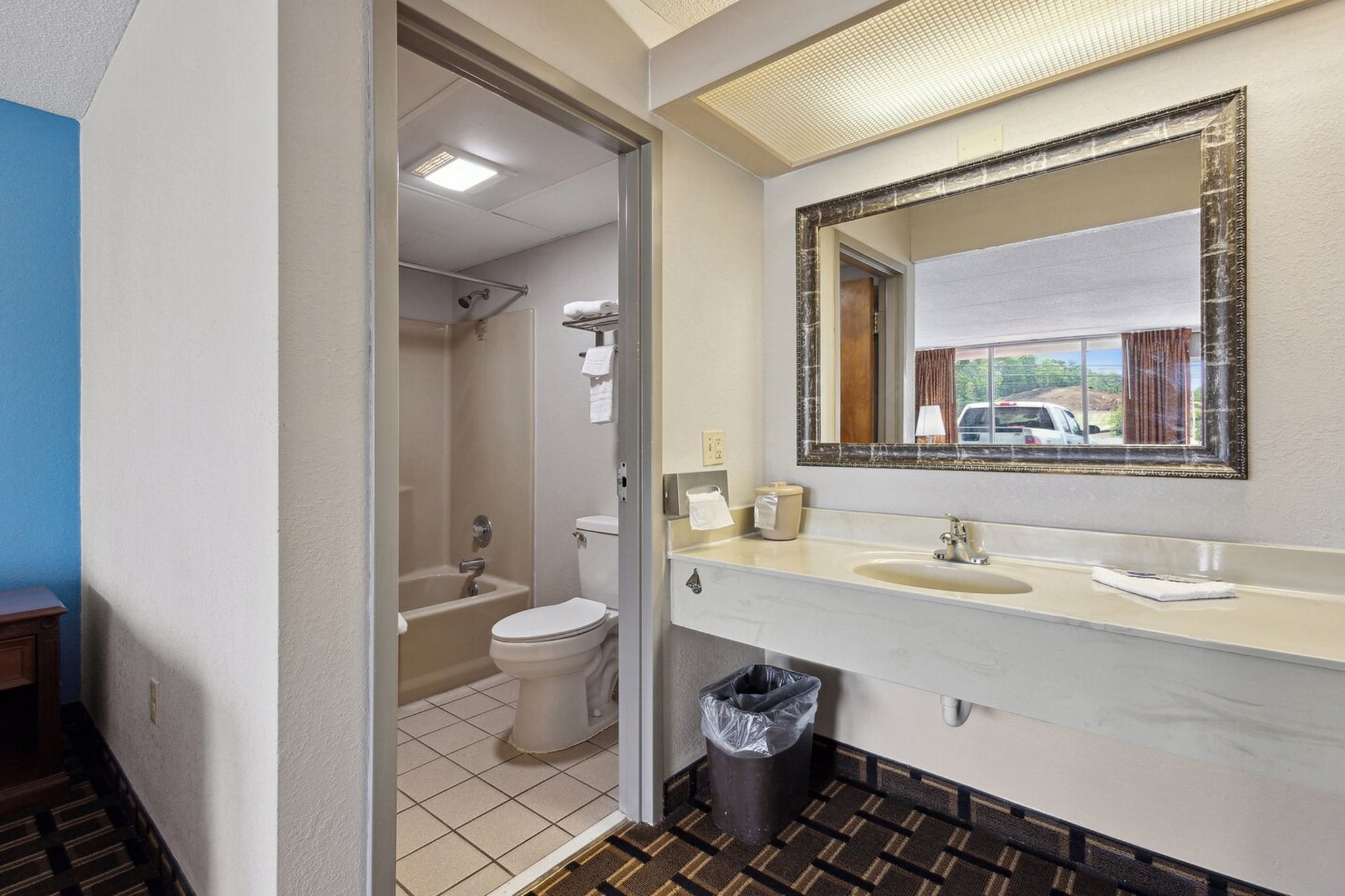 Bath Room