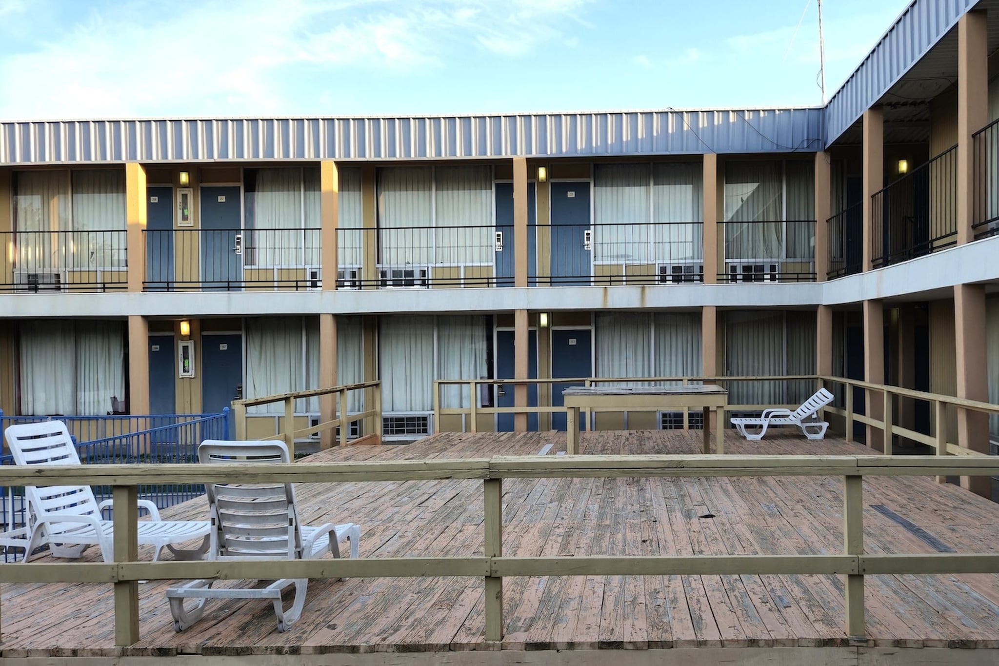 Exterior Summer