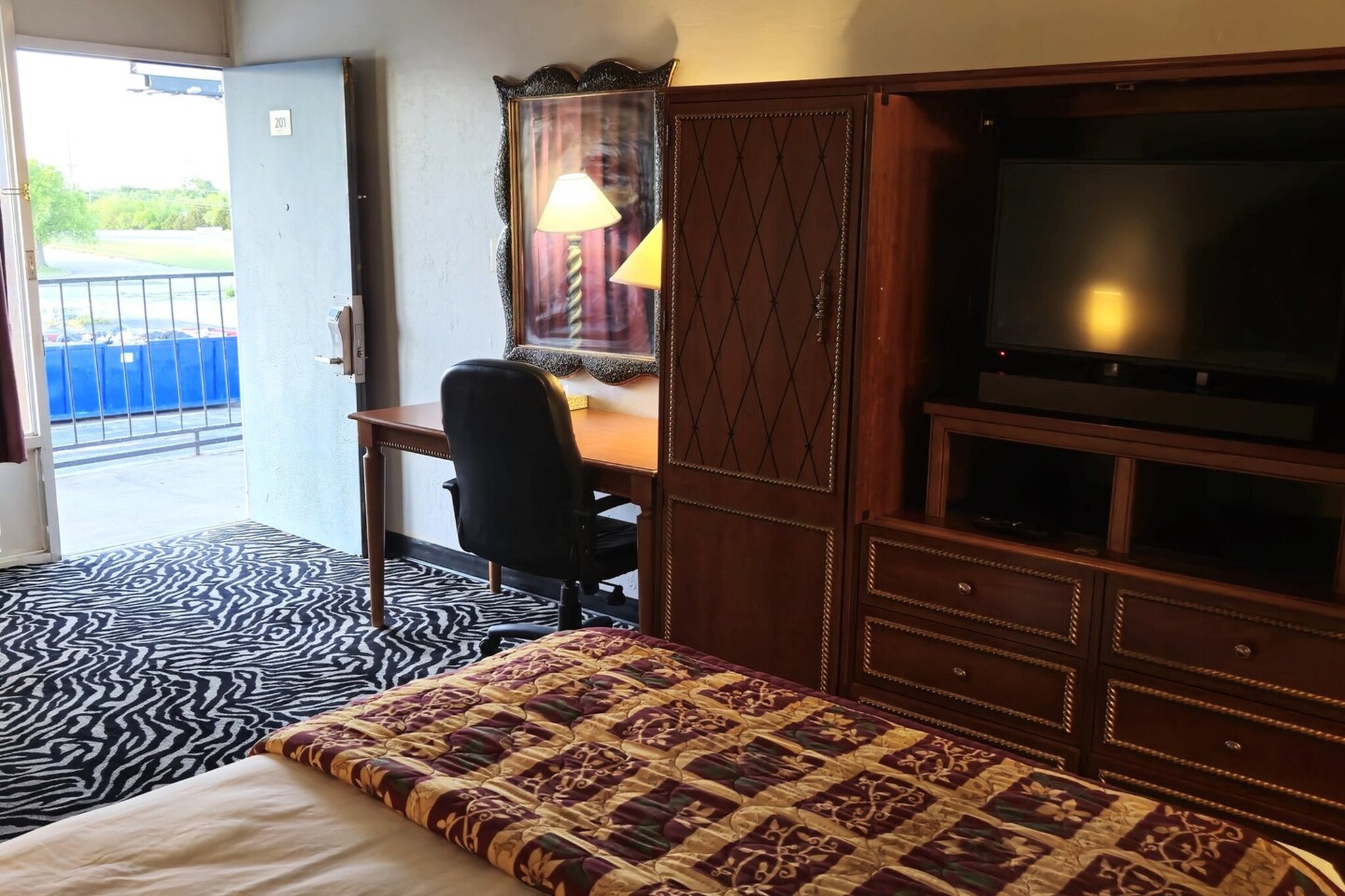 Bed Room