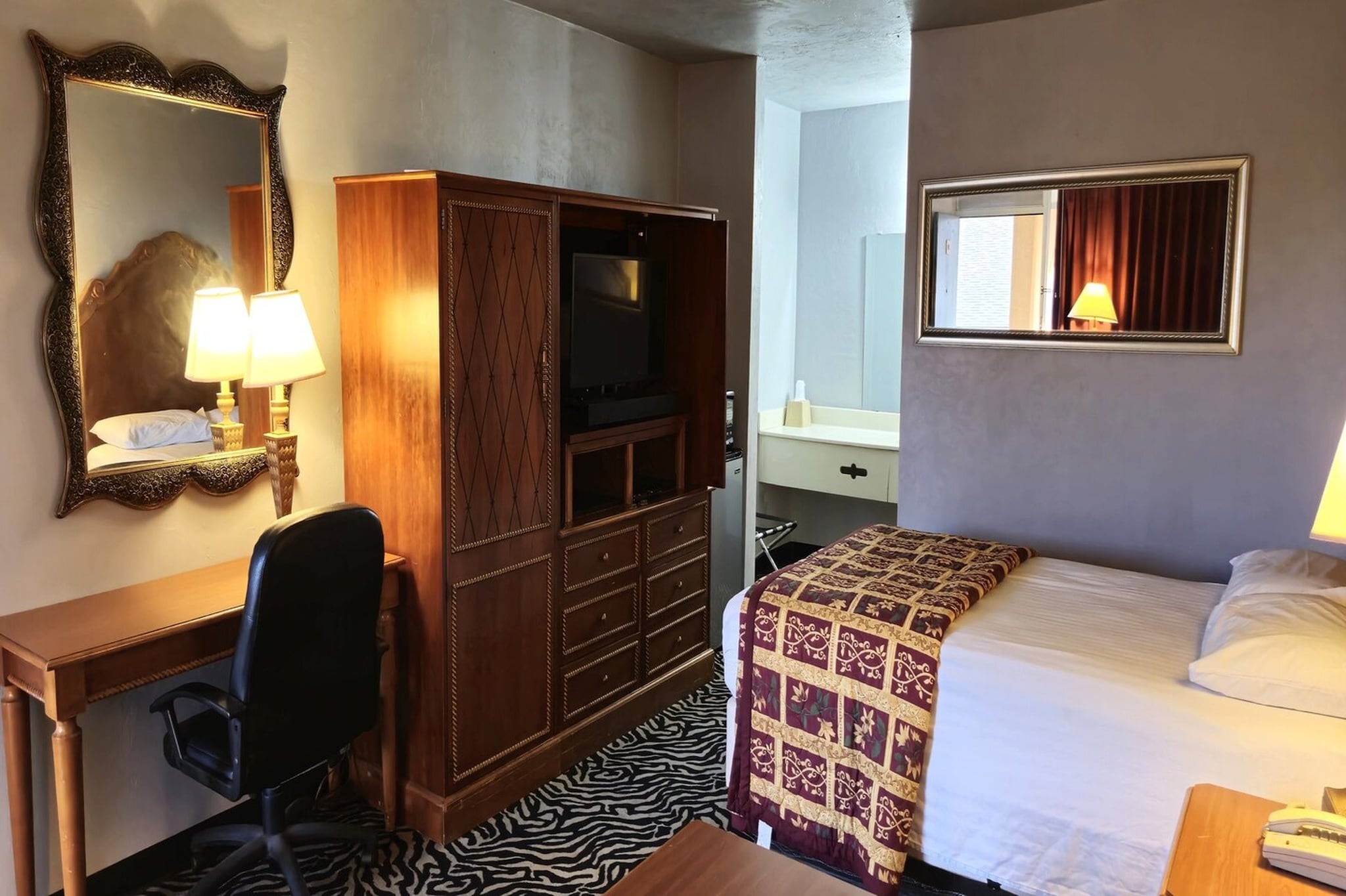 Bed Room